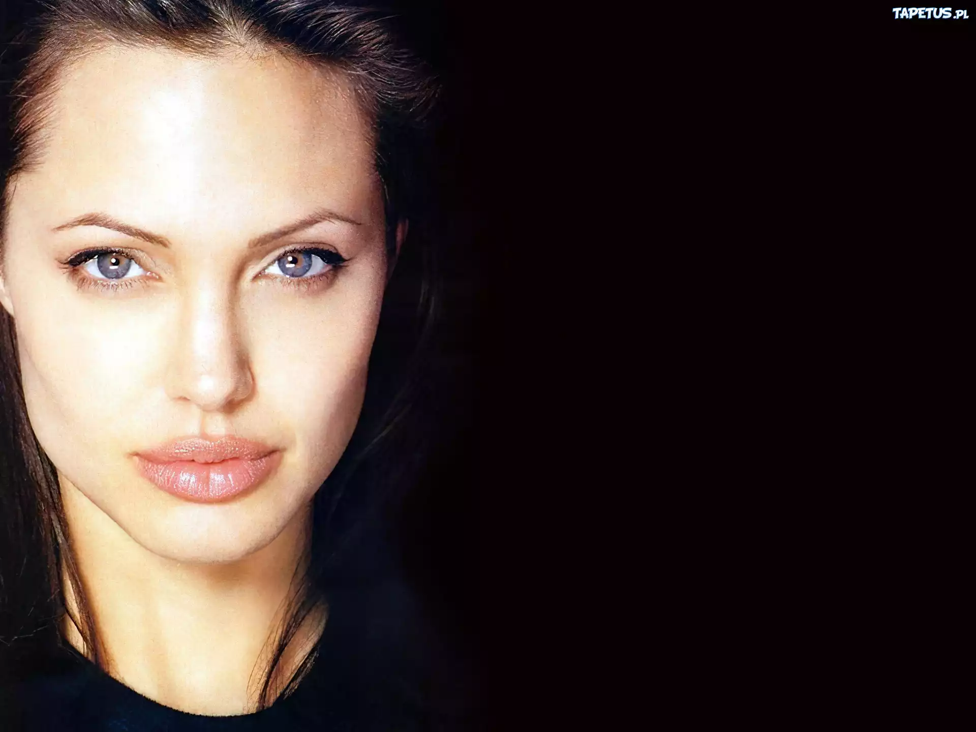 Angelina Jolie, duże usta