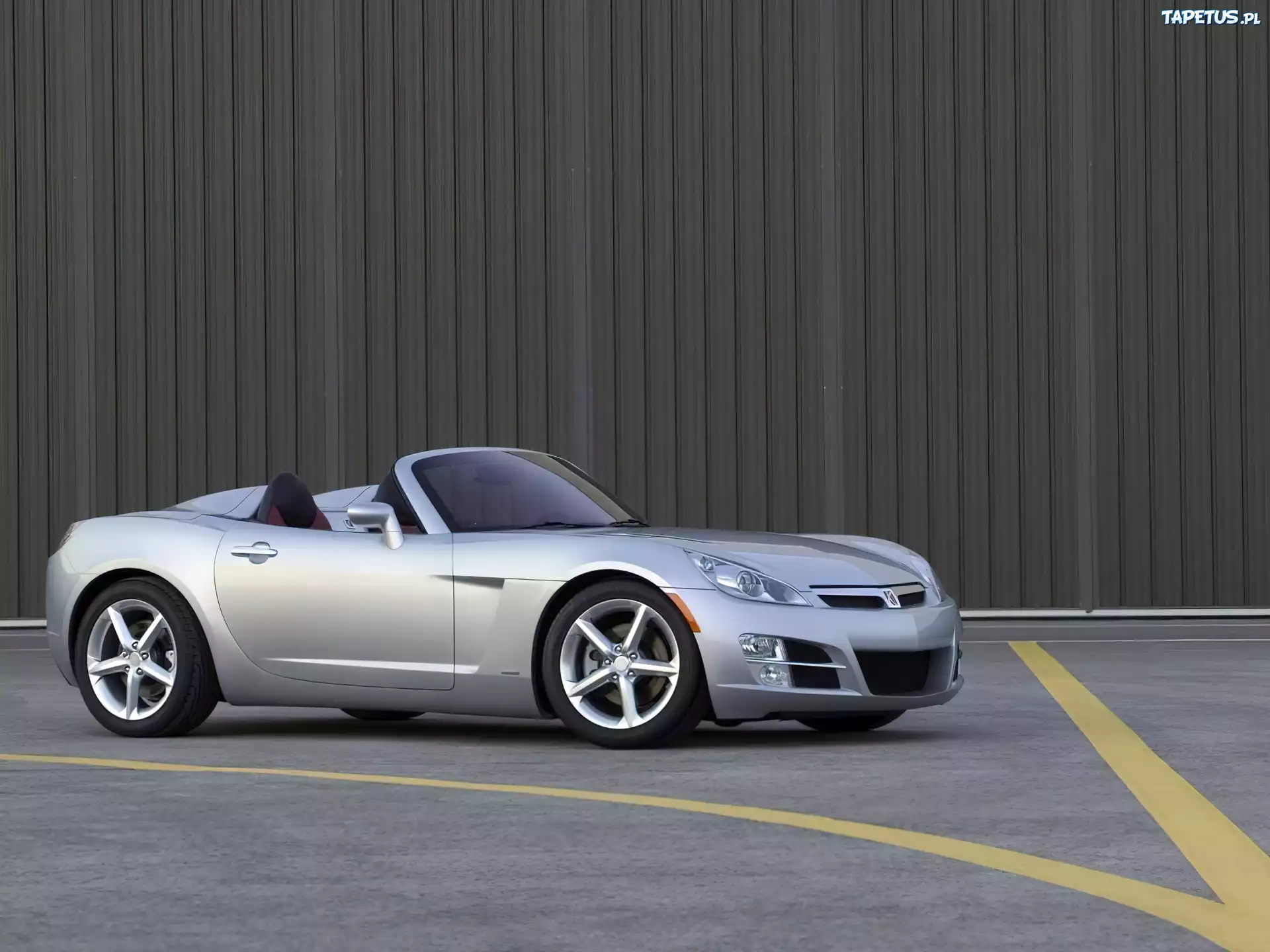 Saturn Sky, Szyba