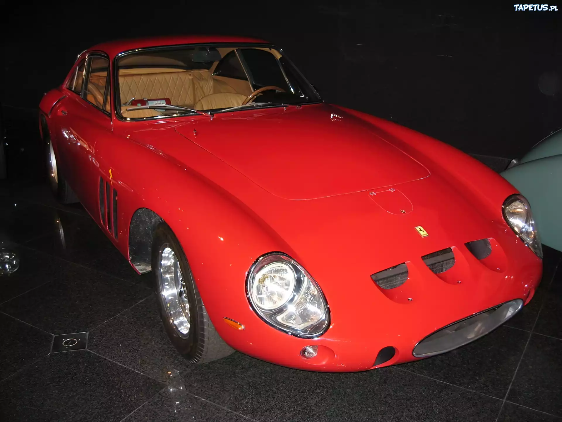 Ferrari, Reflektory