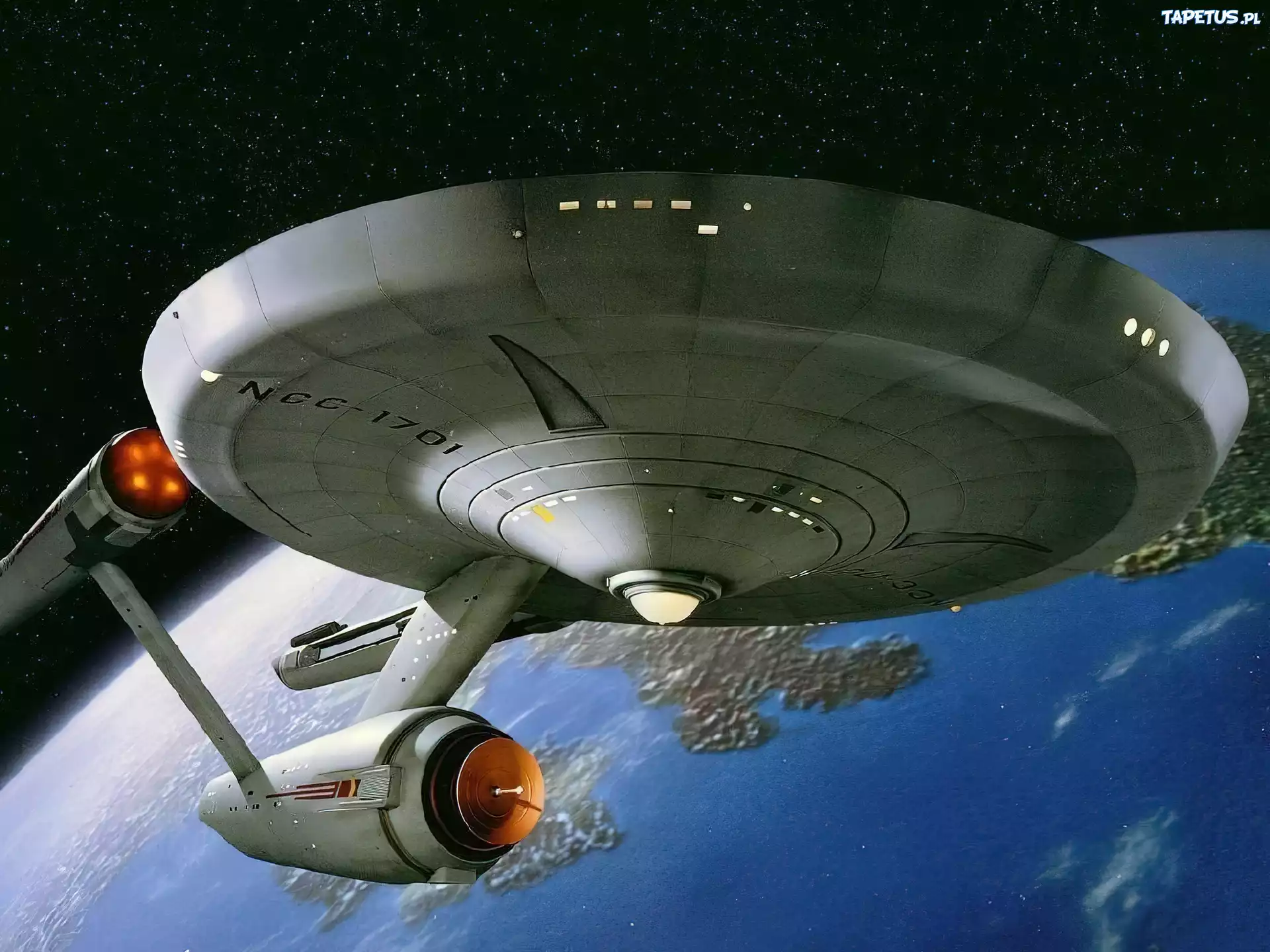 Star Treck, Gwiezdne Wojny, Baza Kosmiczna