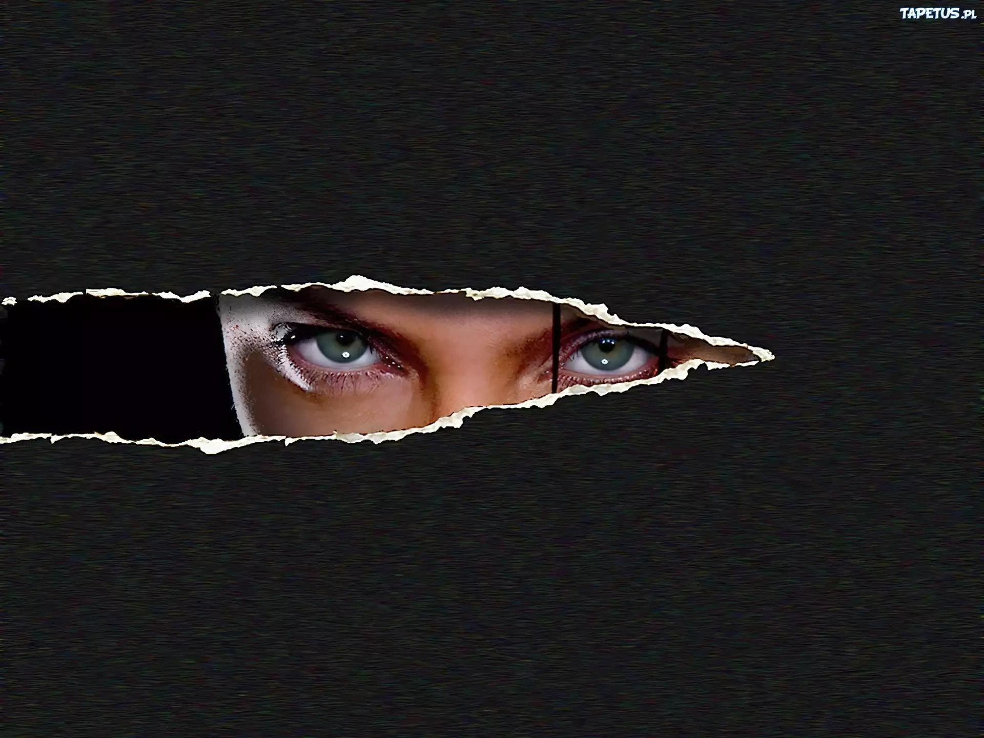 oczy, Film Tomb Raider