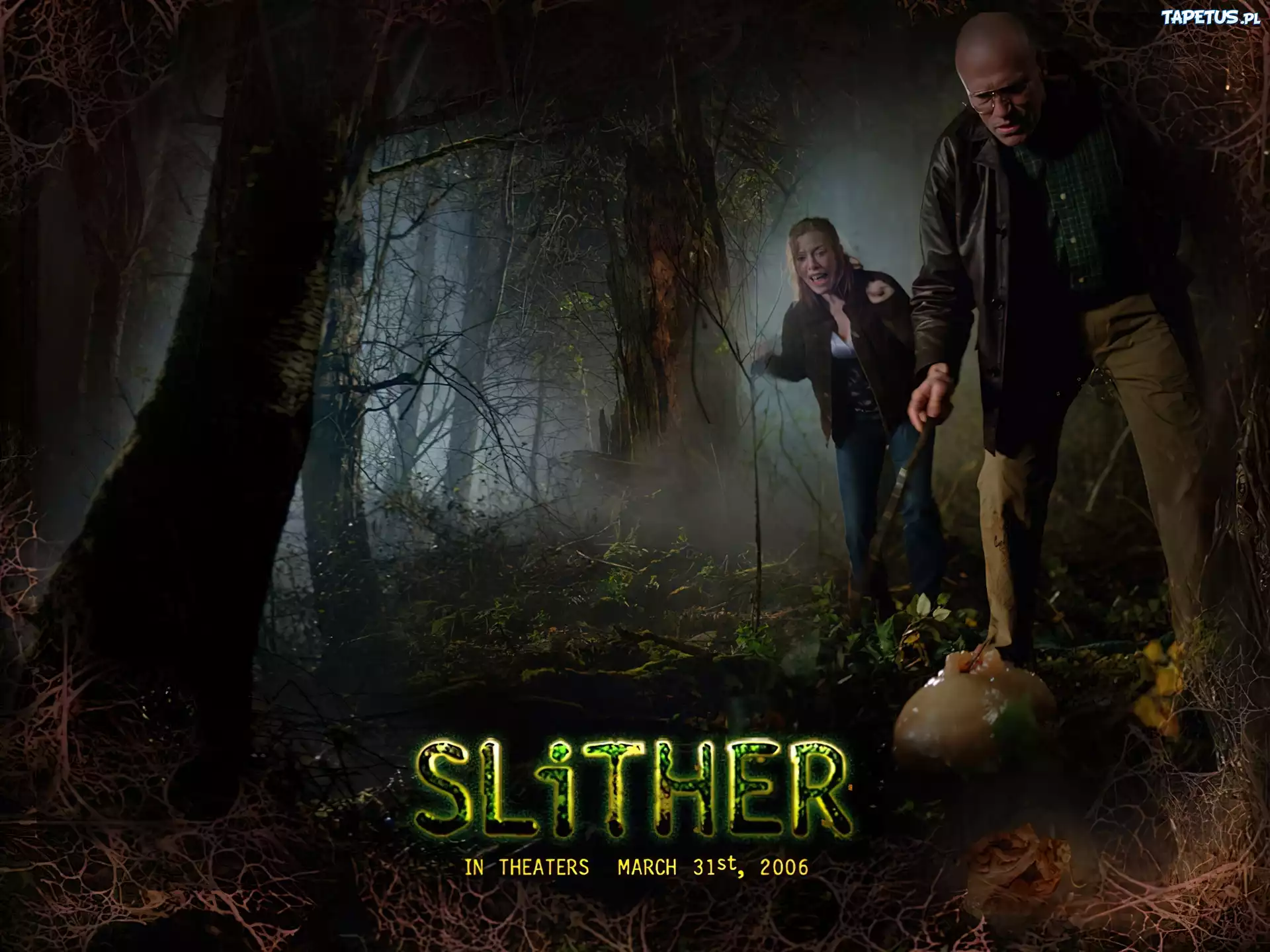 Slither, las, ludzie, mgła, ciemno