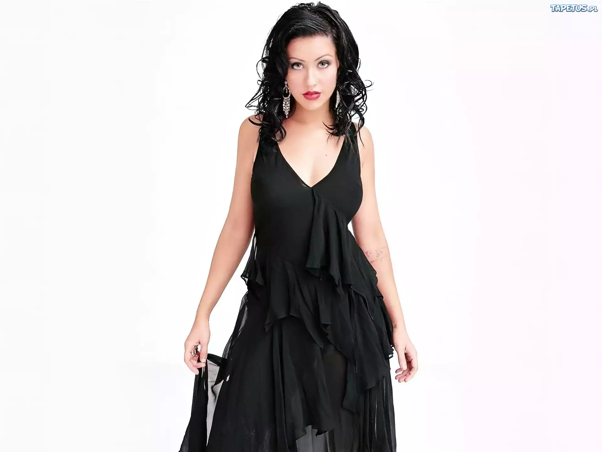 Christina Aguilera, czarna, sukienka