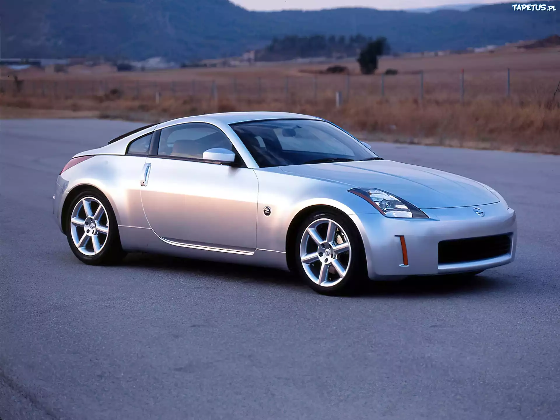 Srebrny, Nissan 350Z