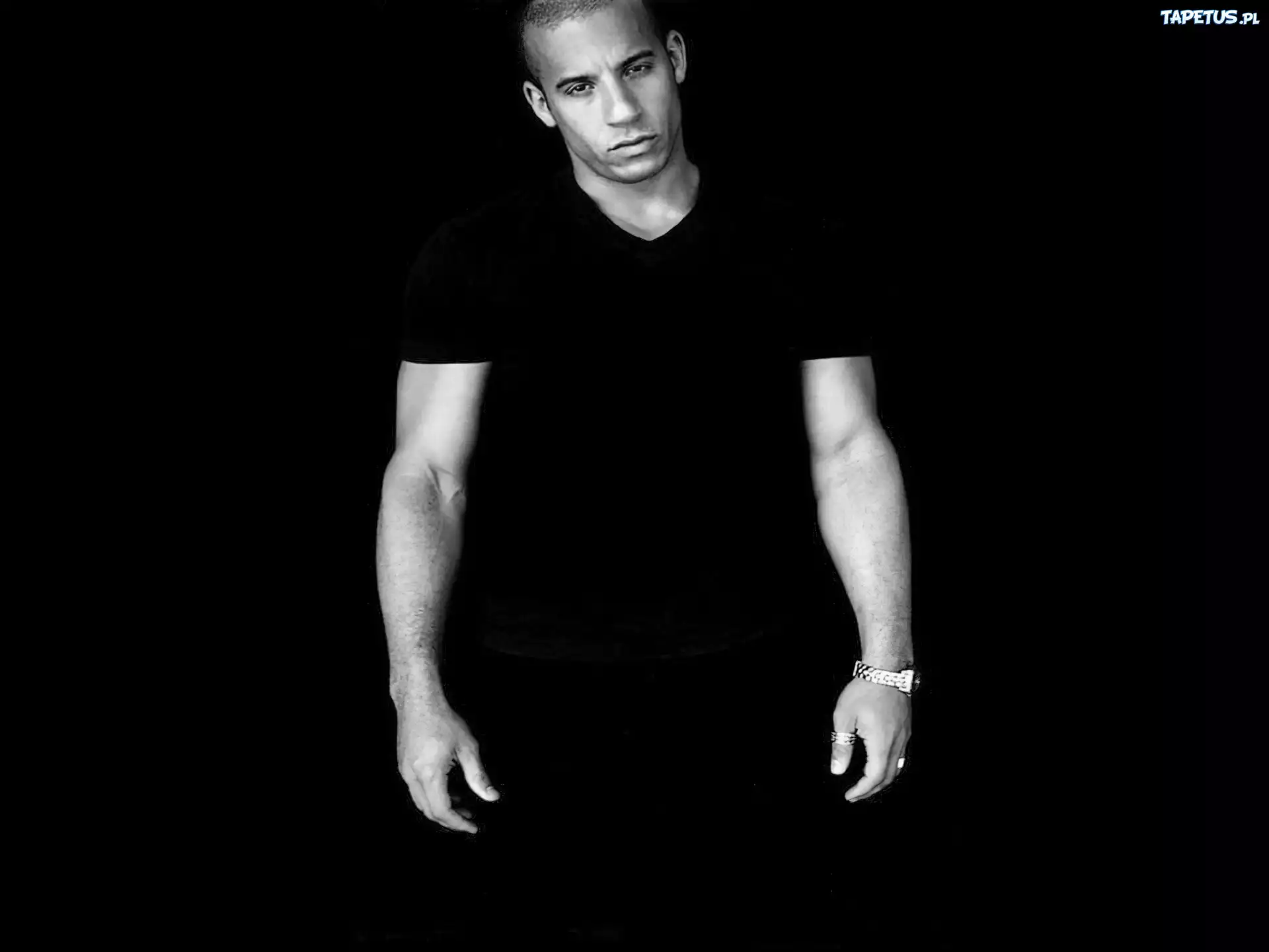 Vin Diesel, czarny strój