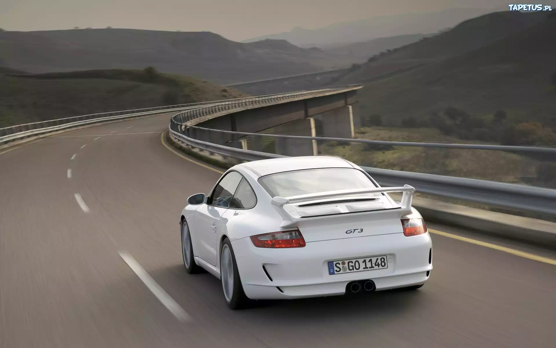 Estakada, Porsche GT3, Białe
