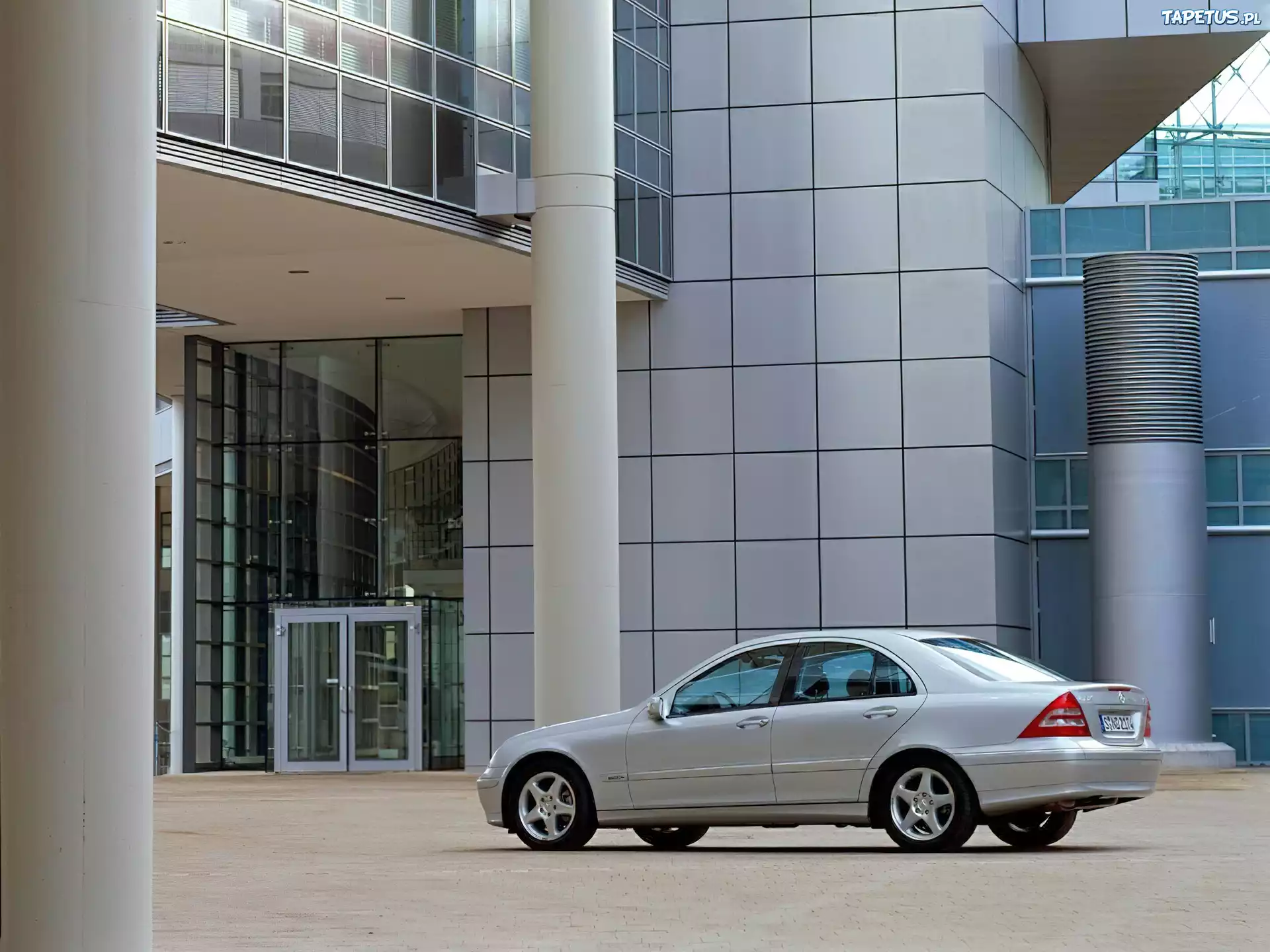 Sedan, Srebrny, C240