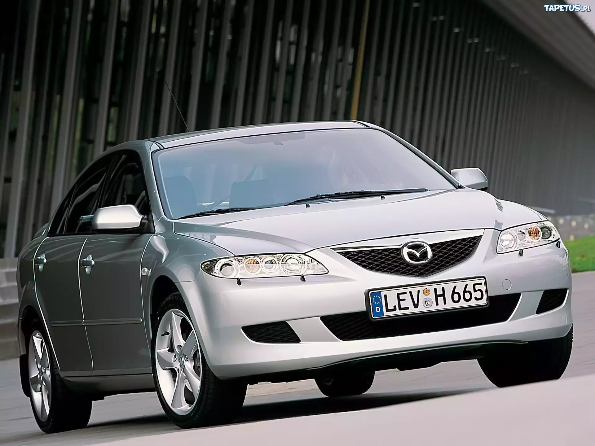 Srebrna, Mazda 6