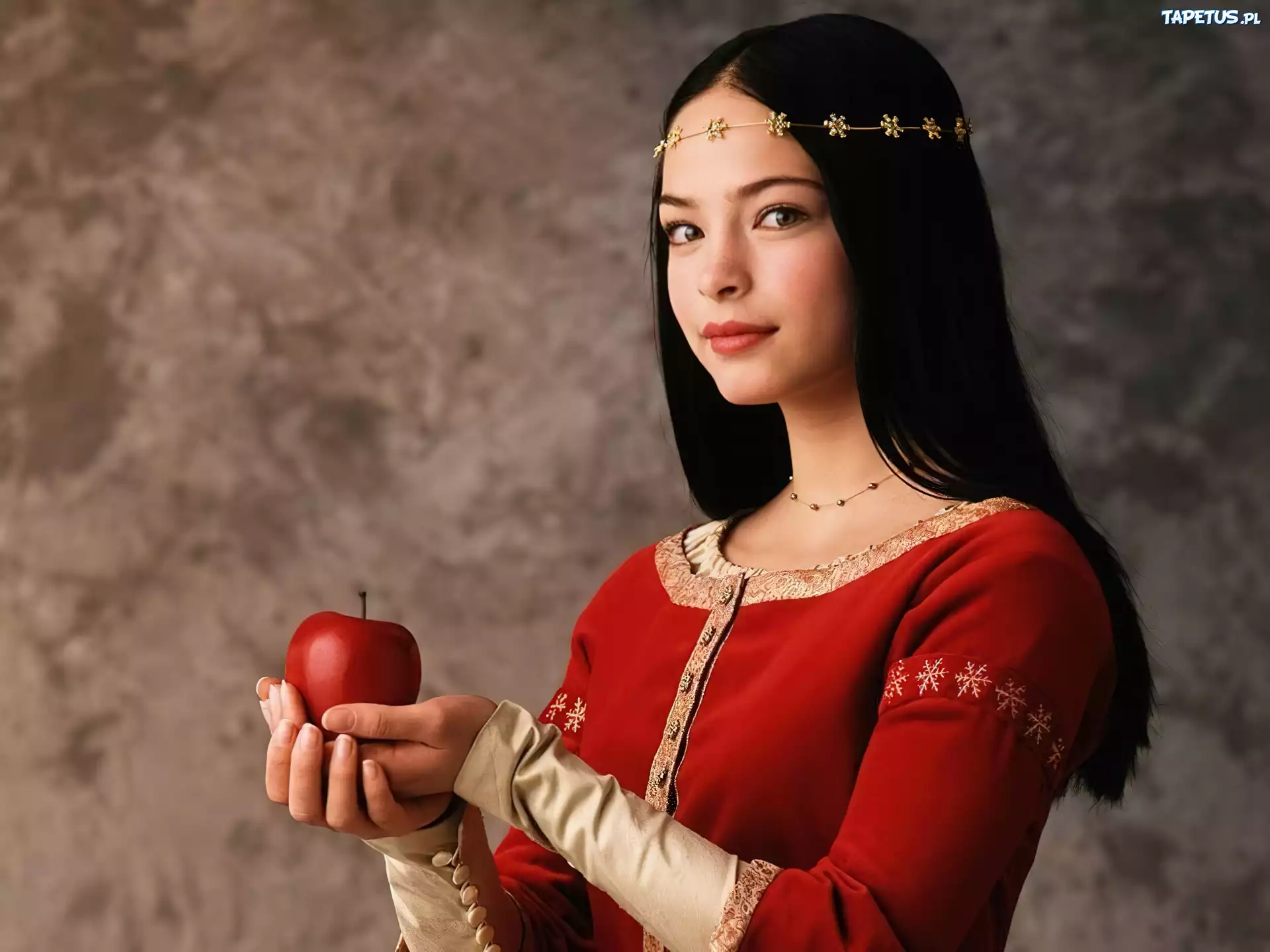 Kristin Kreuk, Jabłko