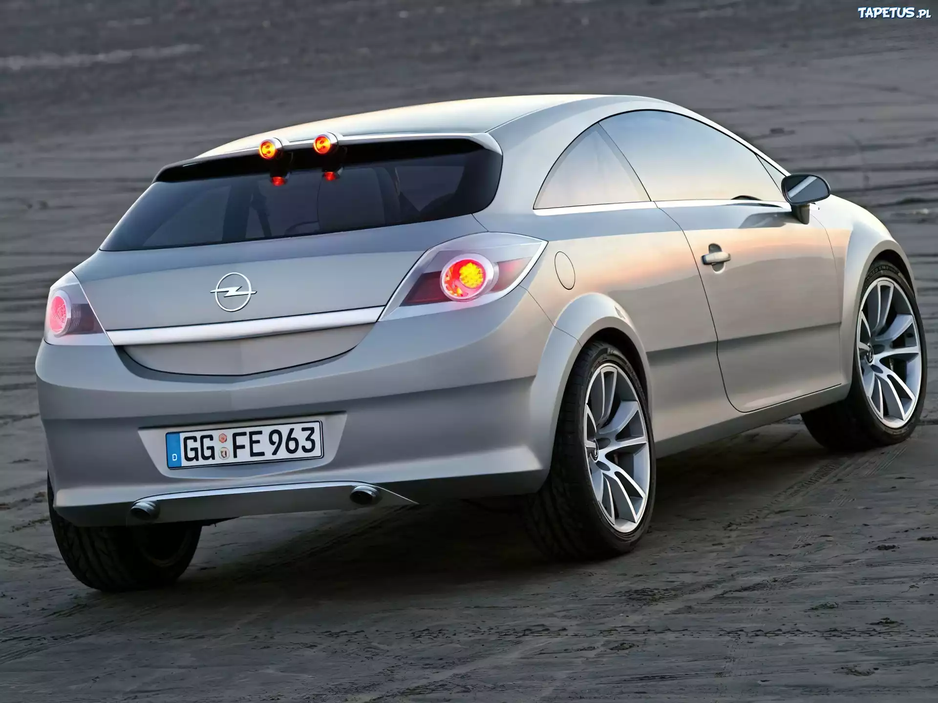 Nowy Opel Astra