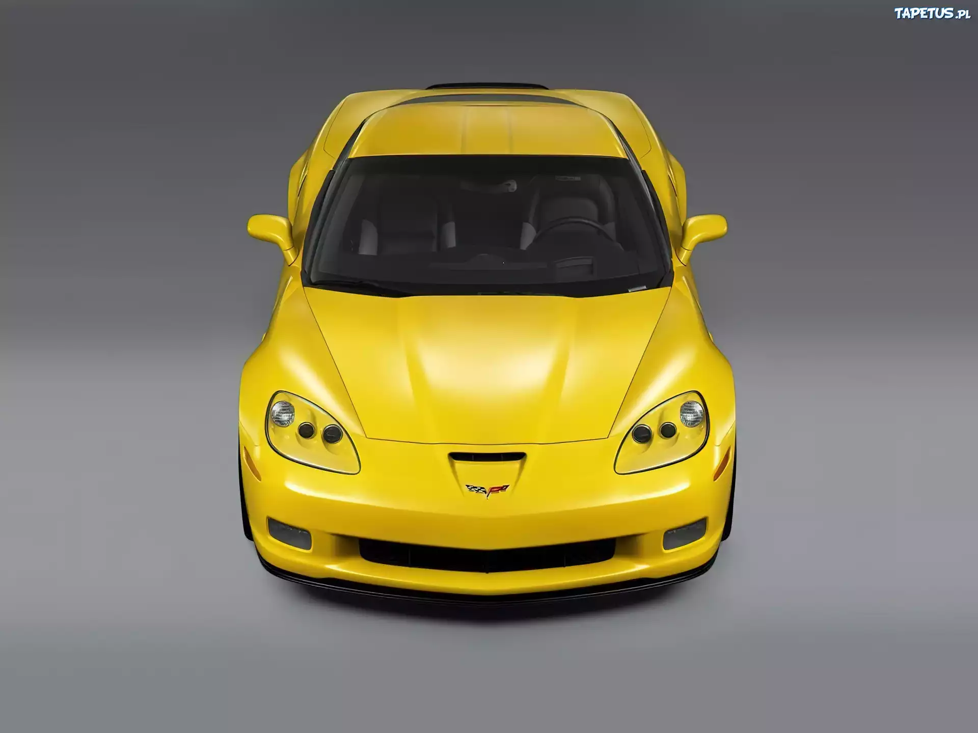 Corvette, Przód