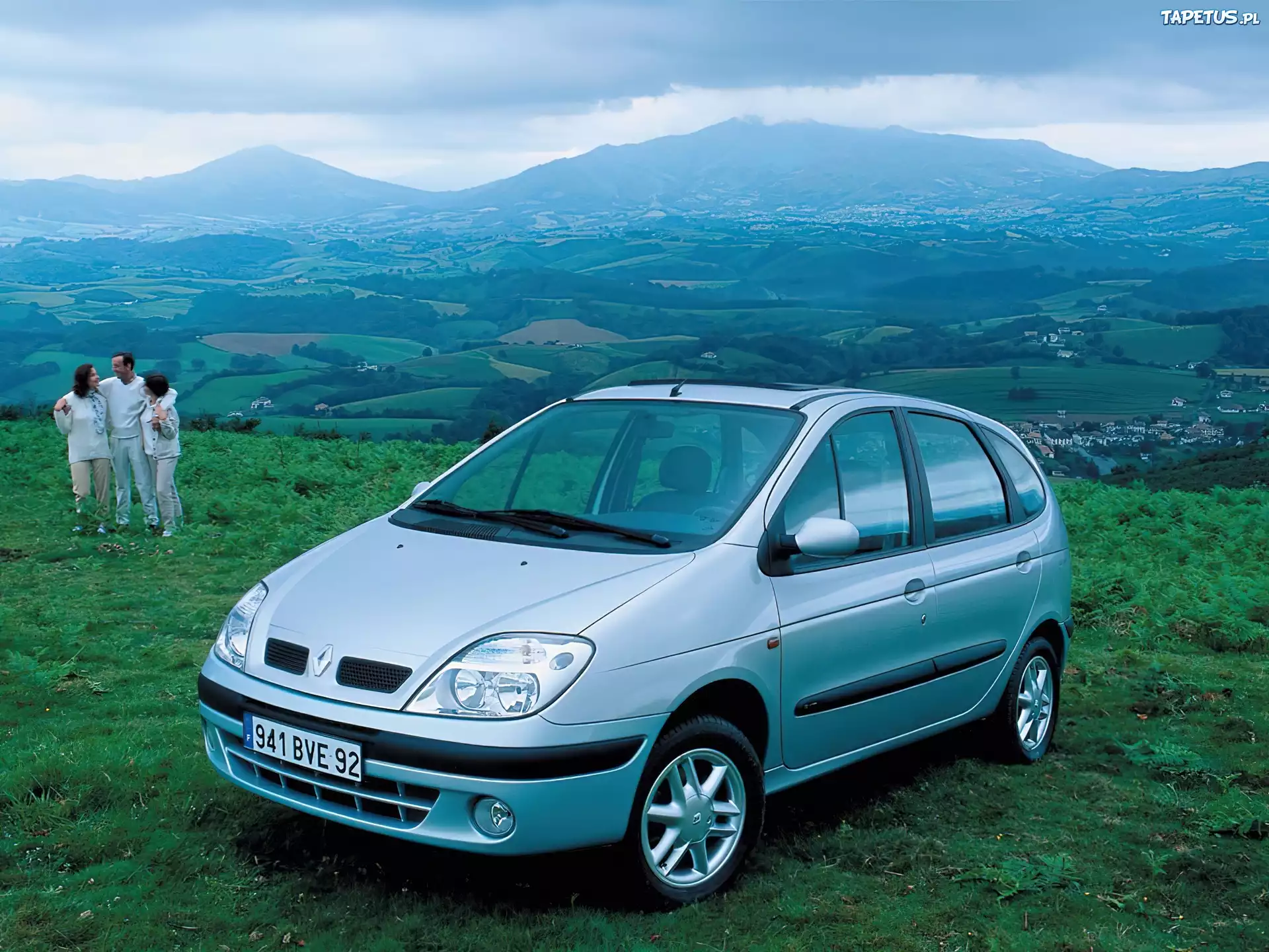 Рено сценик 1 поколения. Renault Scenic 1 поколение. Renault Scenic 1999-2003. Renault Scenic 1999. Рено Сценик 1 2003.