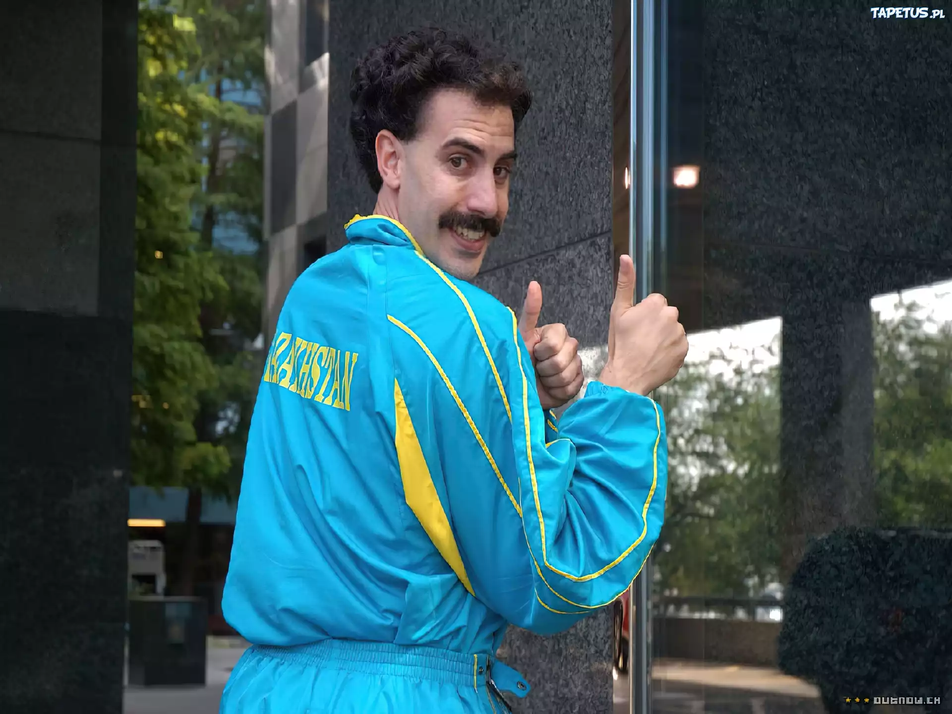 Sasha Baron Cohen,niebieski dres