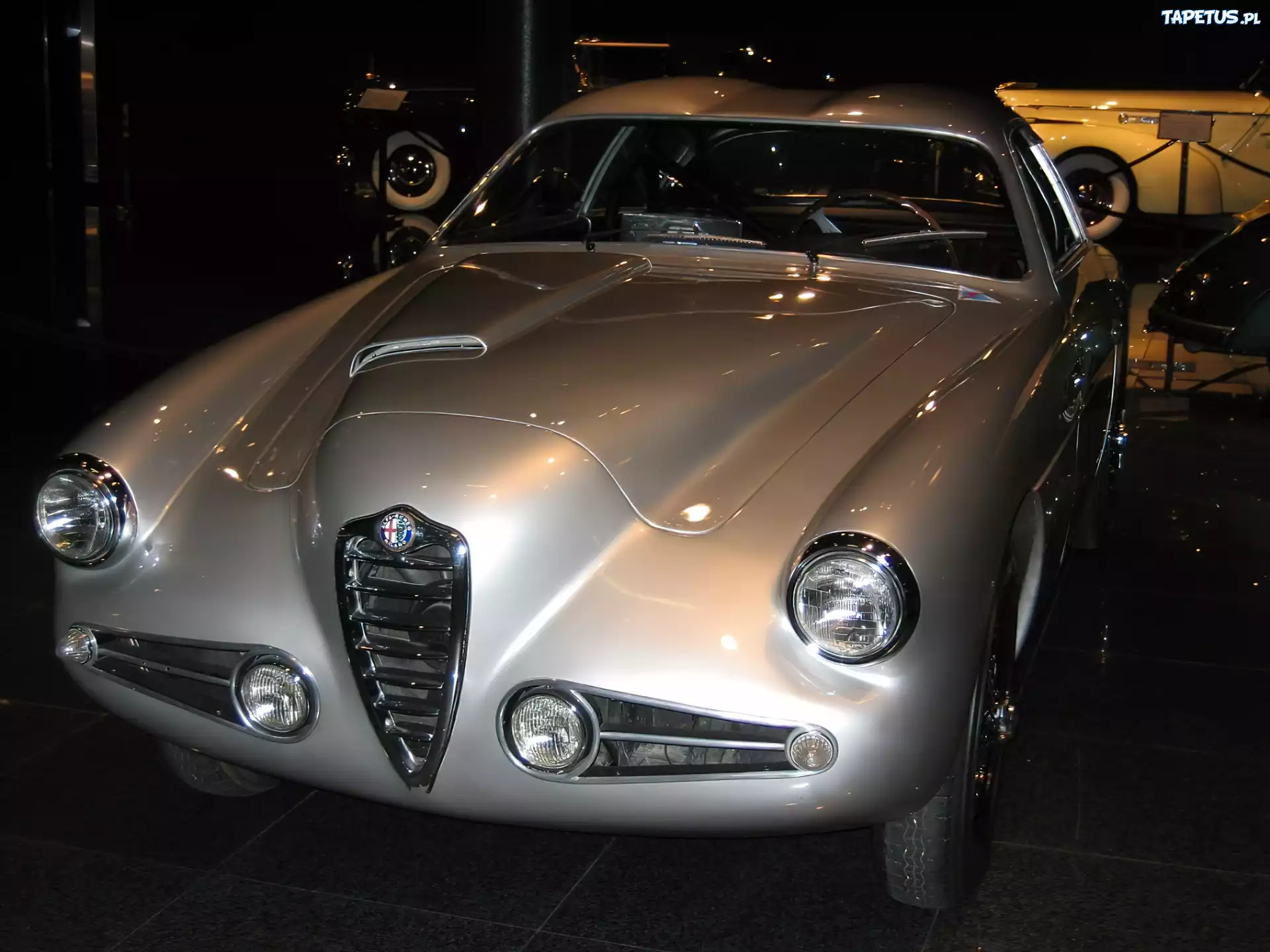 Alfa Romeo, przód , światła , maska