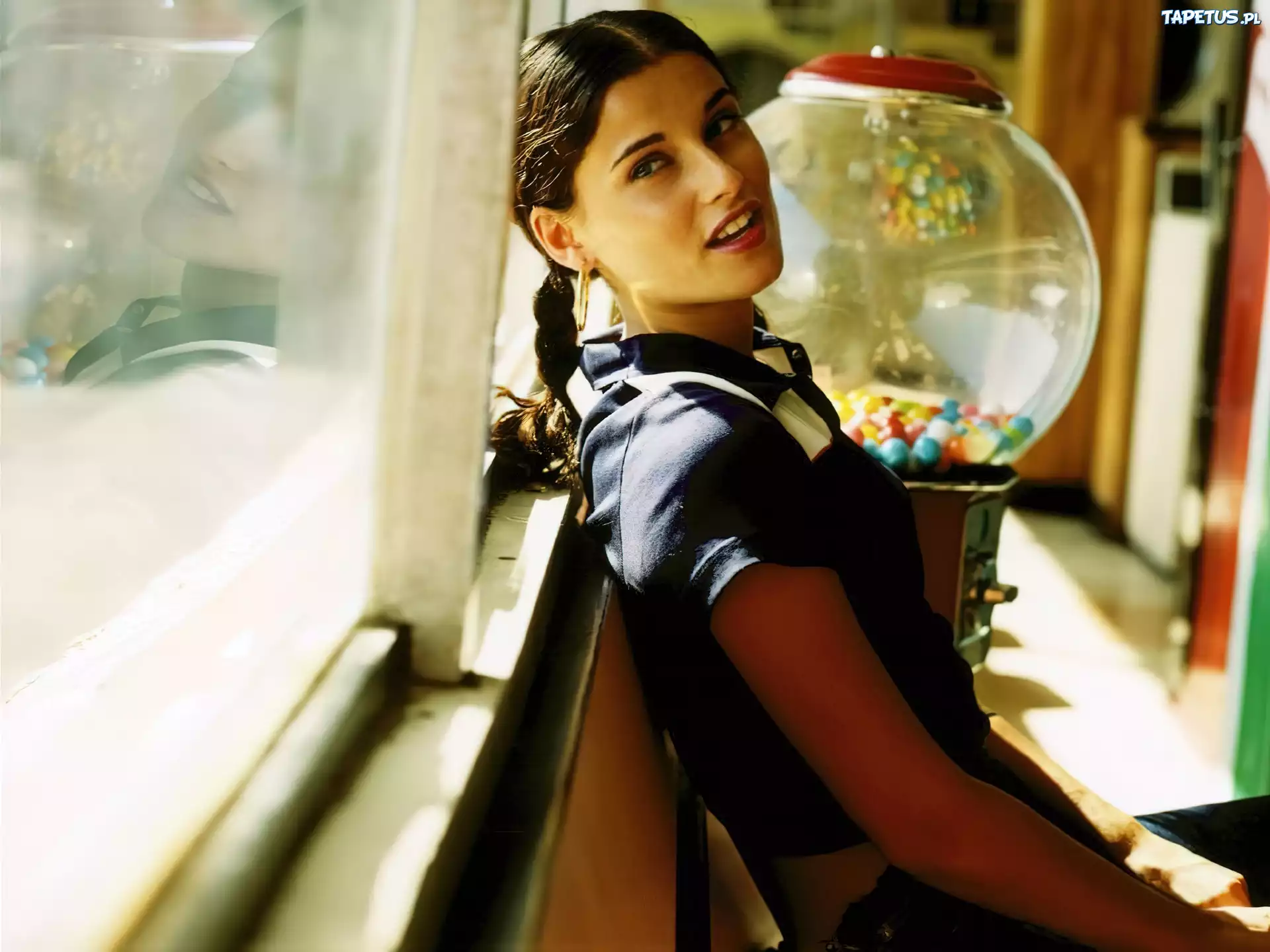 Nelly Furtado, Cukierki