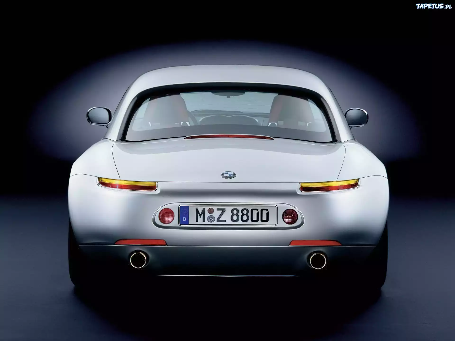 BMW Z8, Tył