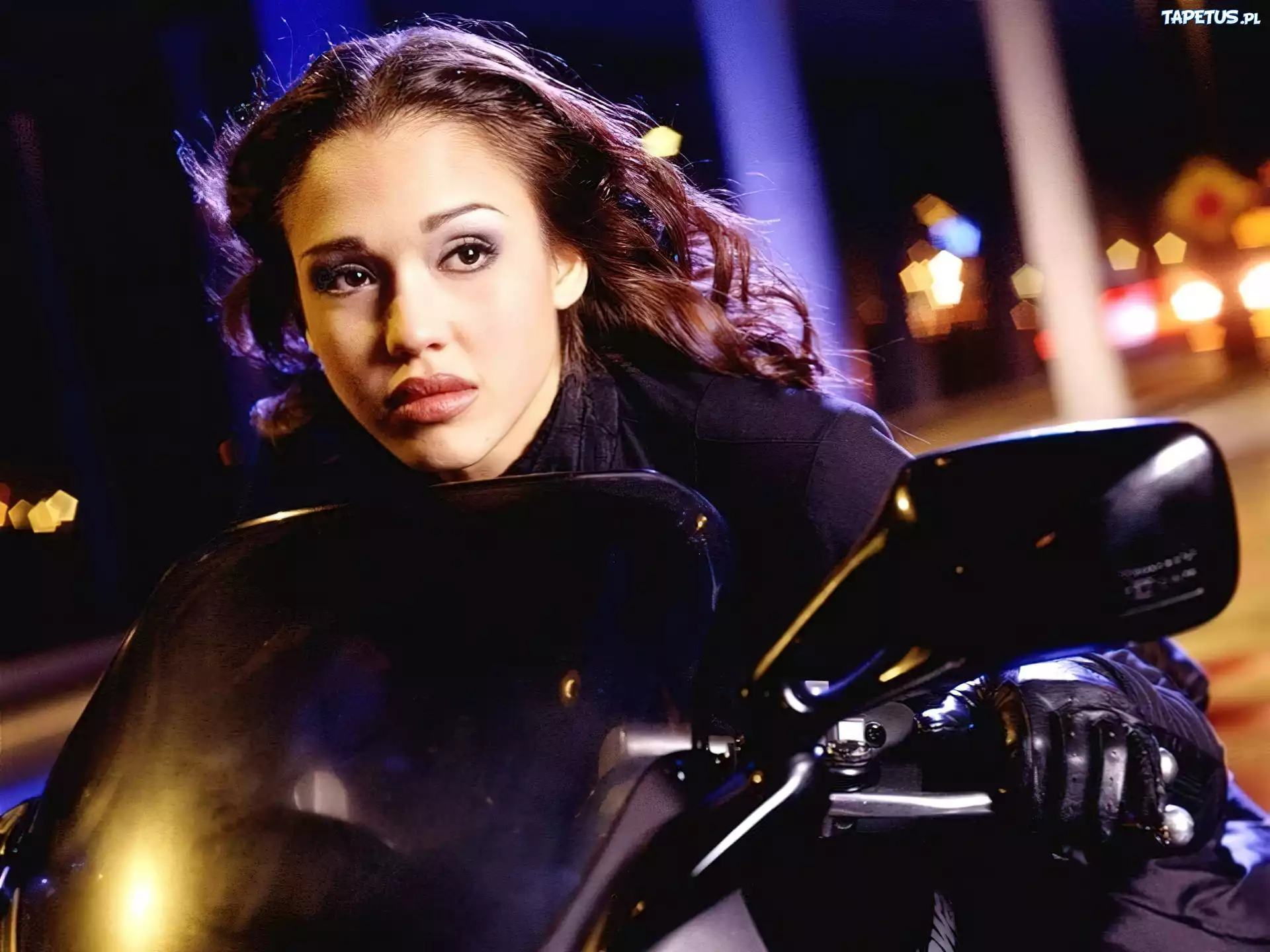 piękna, Jessica Alba, motor