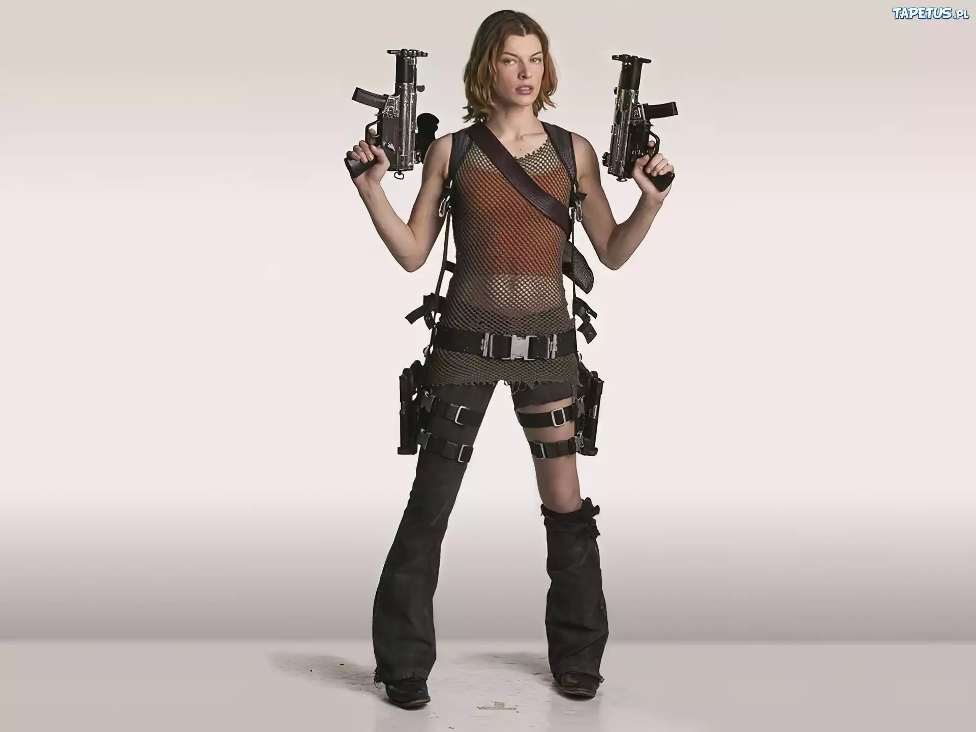 Milla Jovovich, Mp40