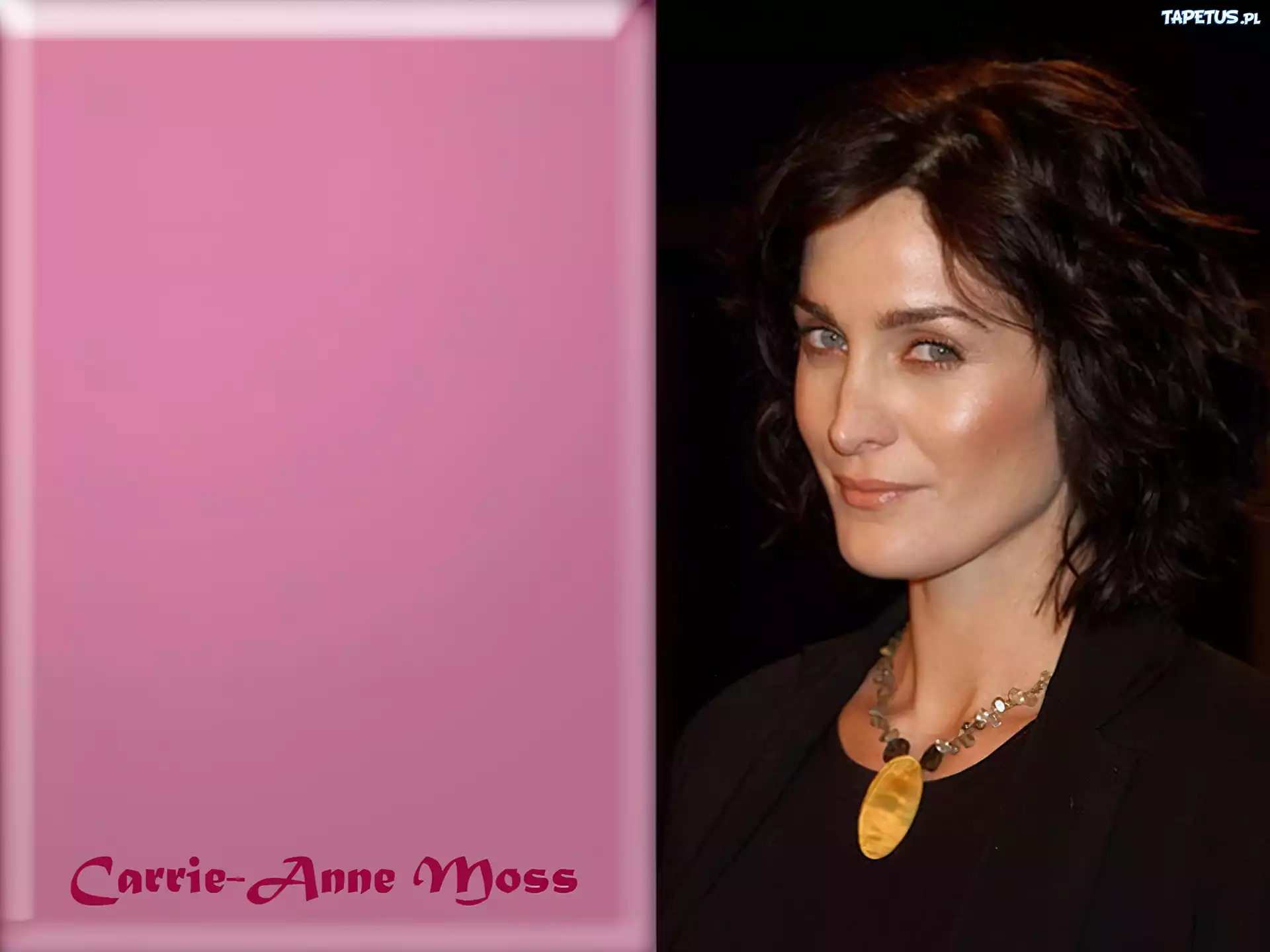 Carrie Anne Moss