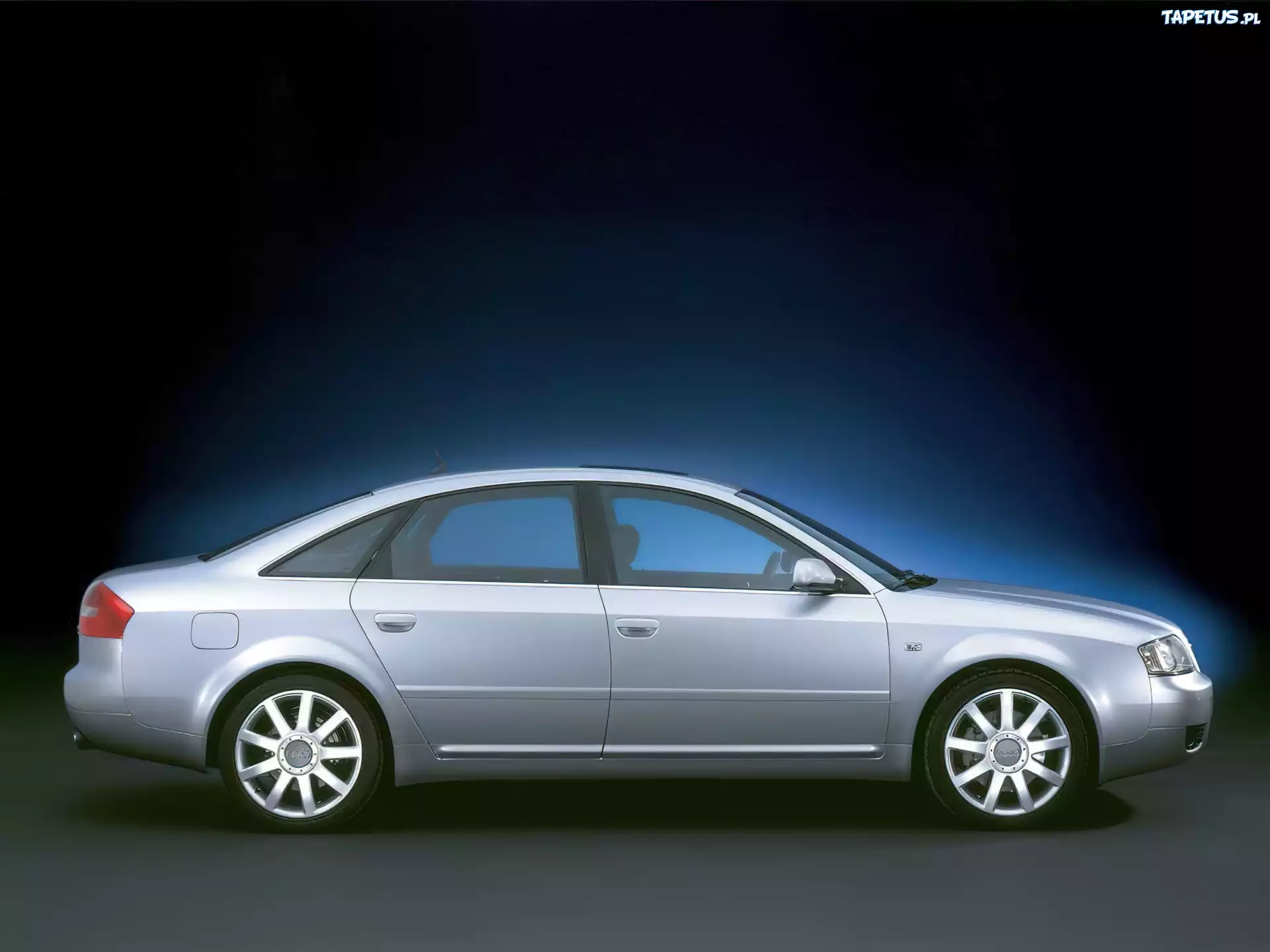 Audi A6, Prawy Profil