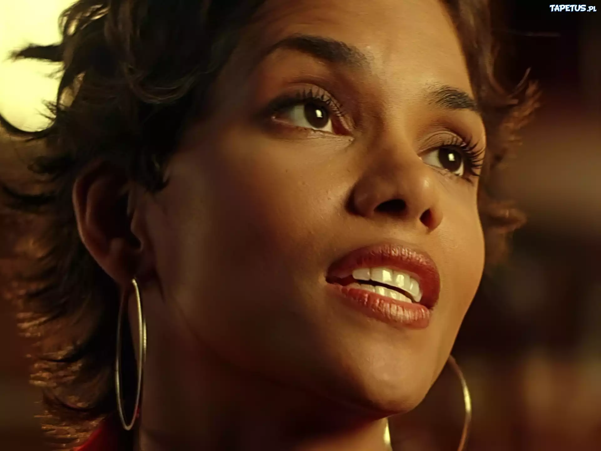 Halle Berry, białe, zęby