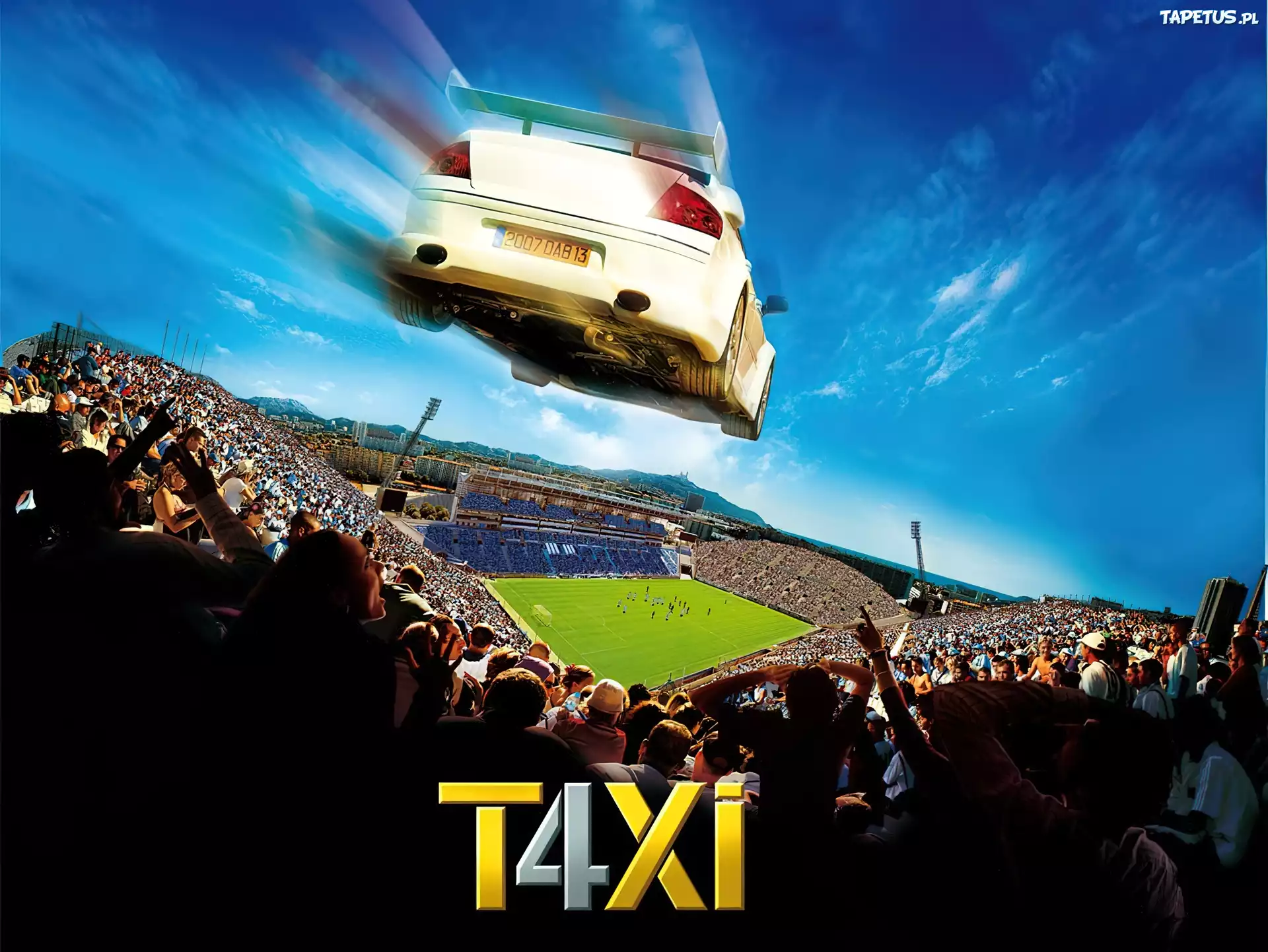 Taxi 4, samochód, stadion, mecz, kibice