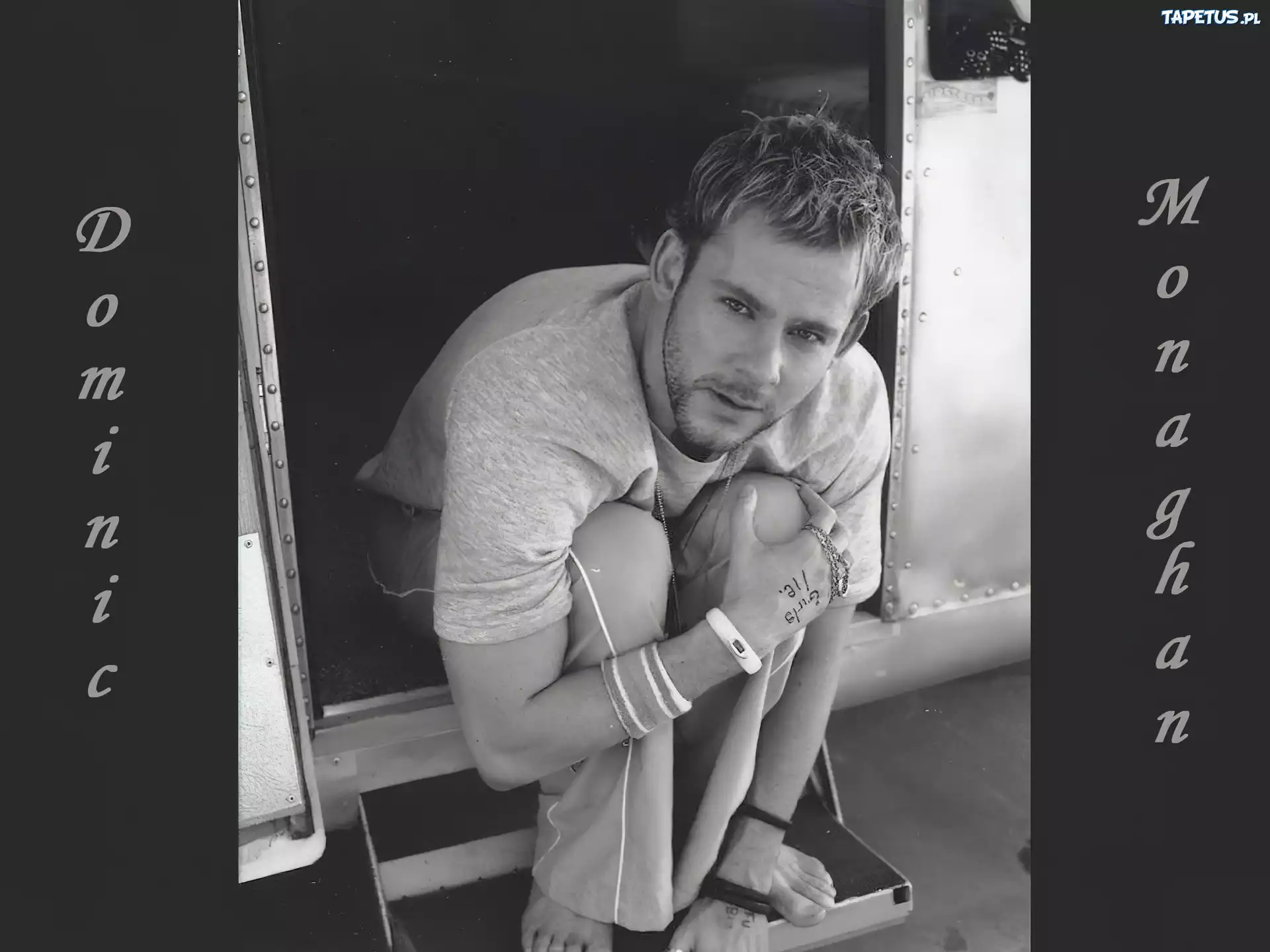Dominic Monaghan,blond włosy, bródka