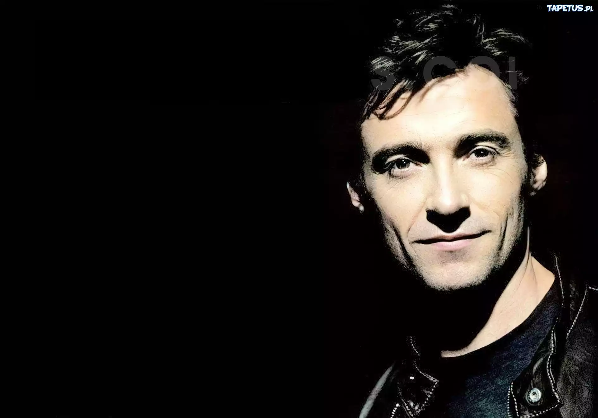 Hugh Jackman,ciemne oczy