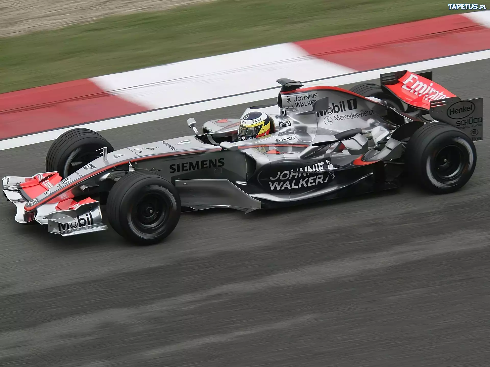 Formuła 1,bolid,opony, kask , koła, spojler