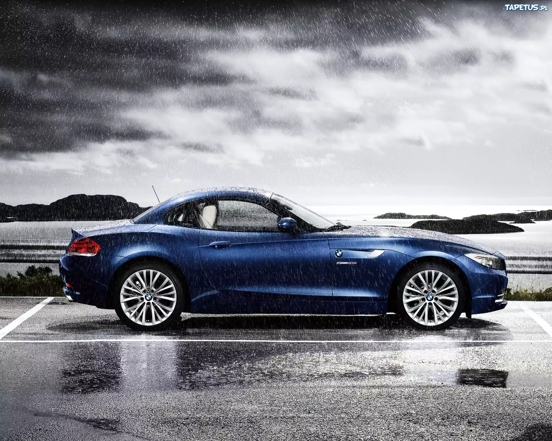 Niebieski, BMW Seria Z4, Strugi, Deszcz