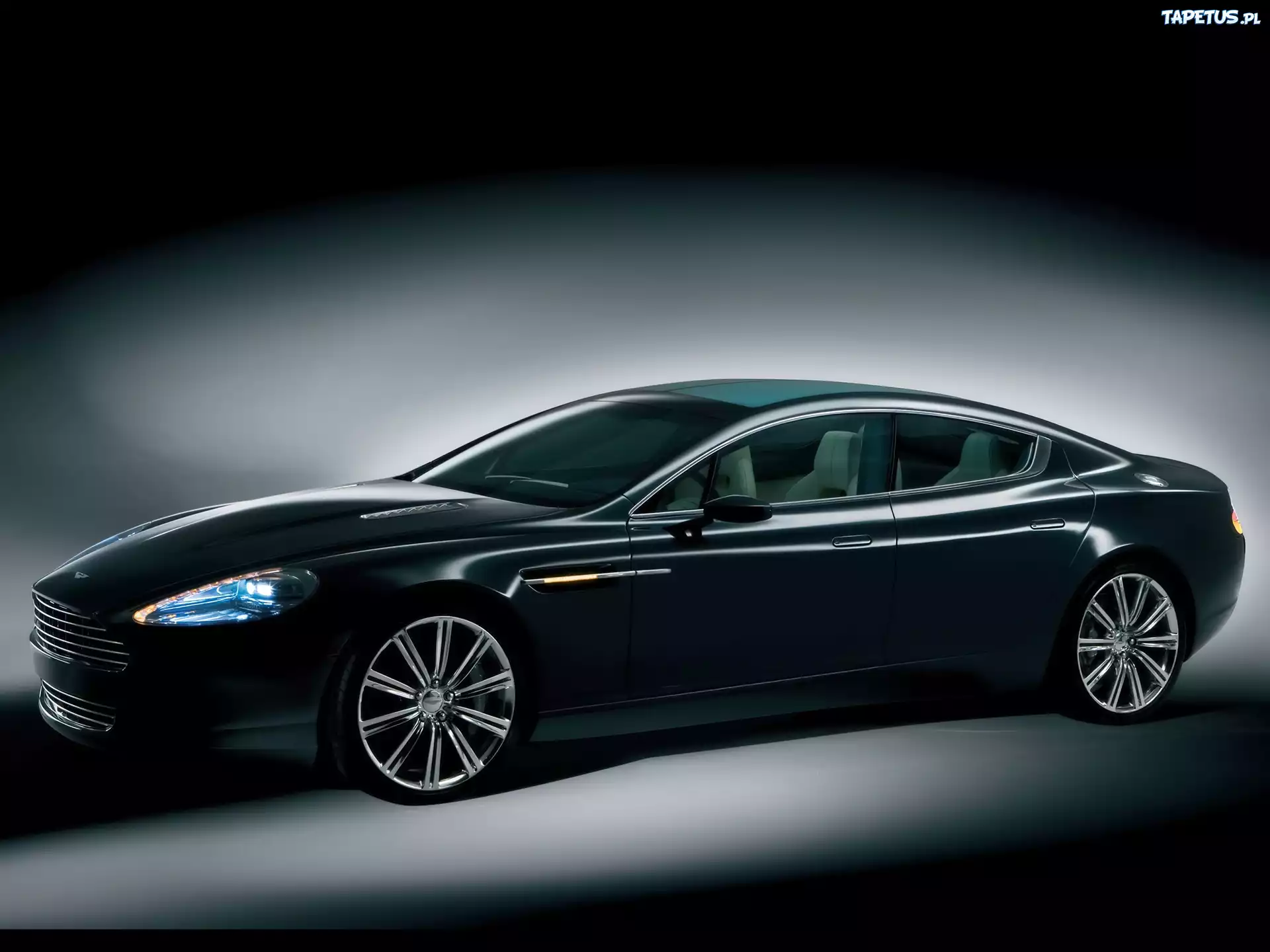 Aston Martin Rapide, Ksenonowe, Reflektory
