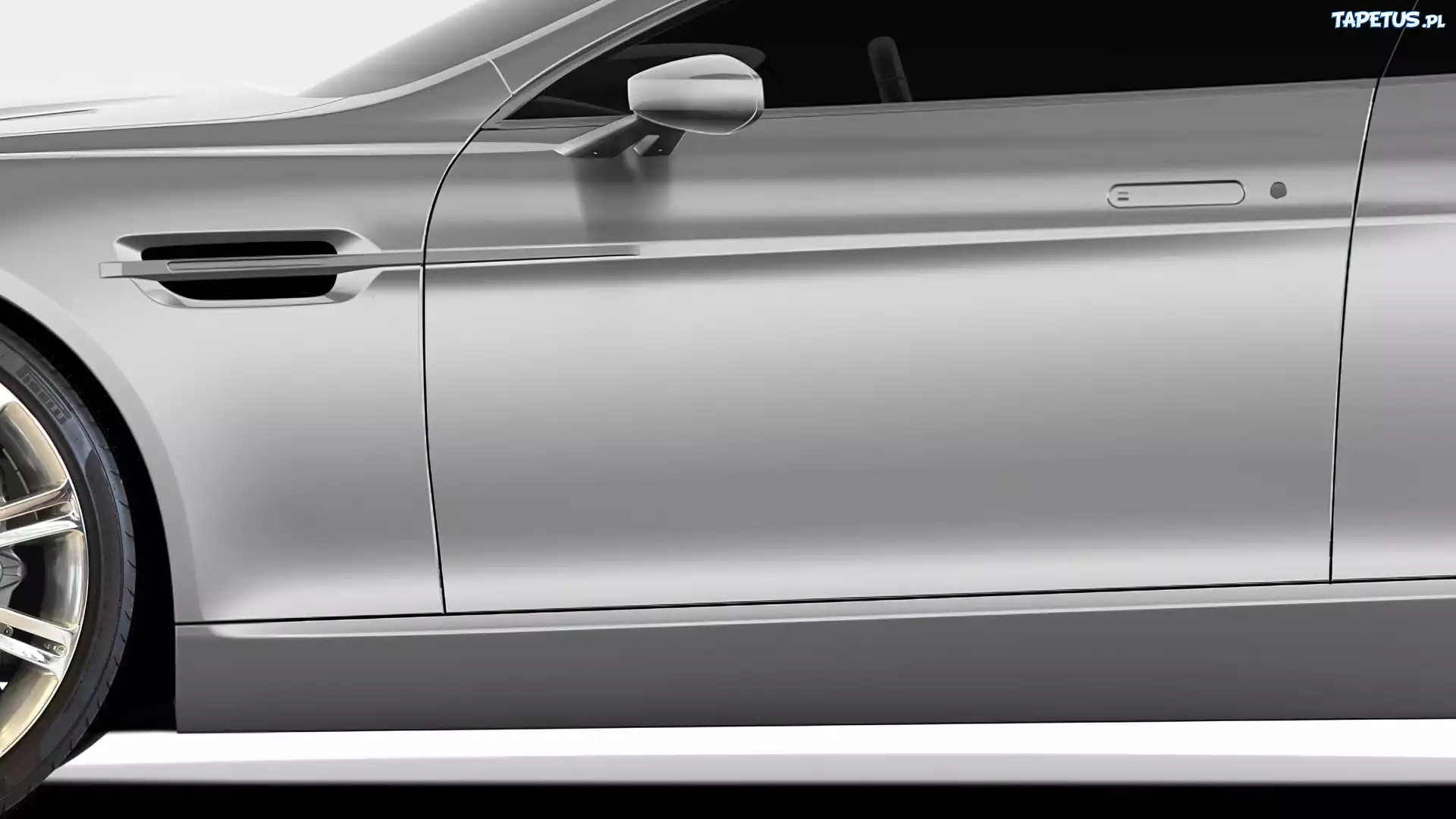 Aston Martin Rapide, Drzwi