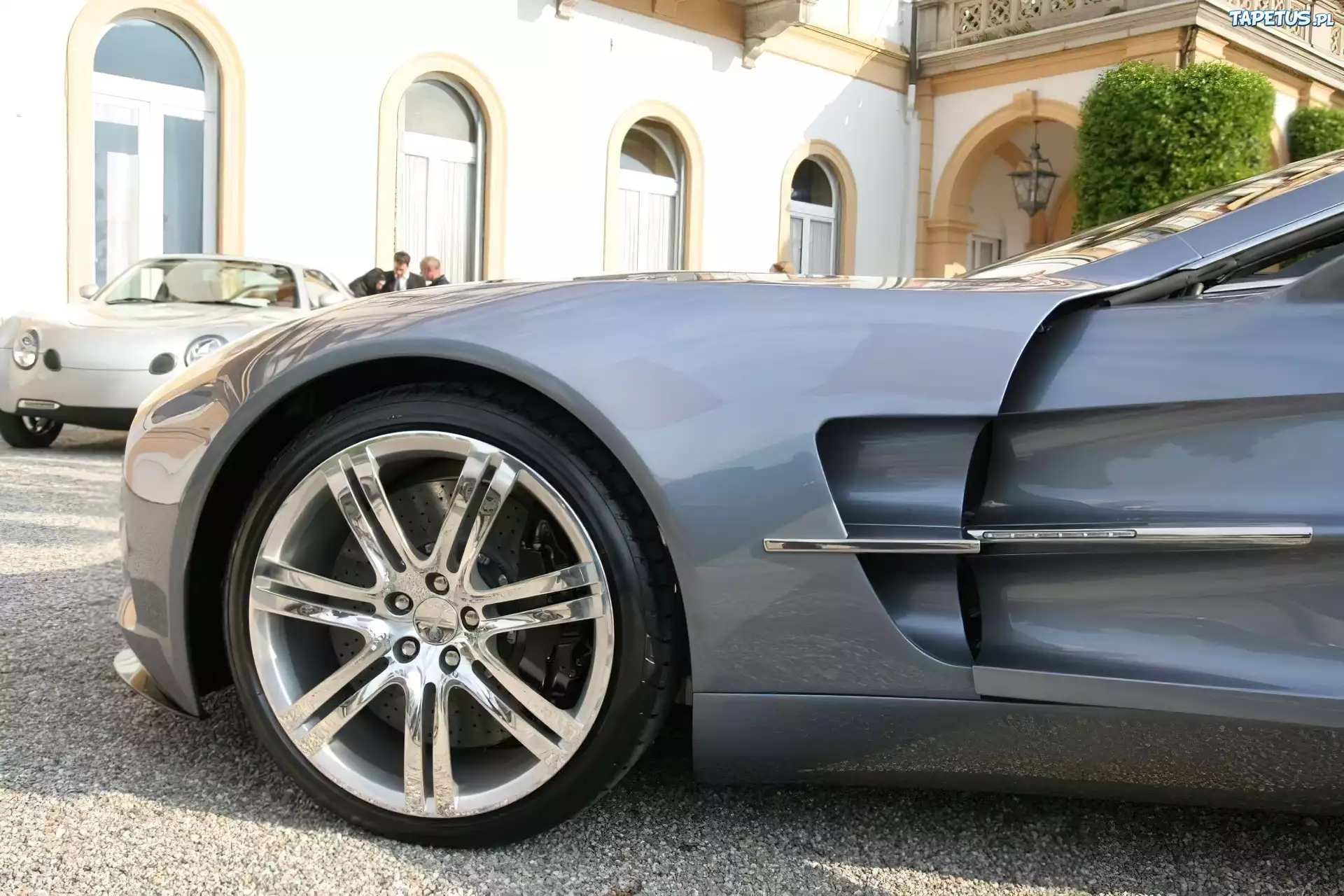 Aston Martin One-77, Alufelgi, Przetłoczenie