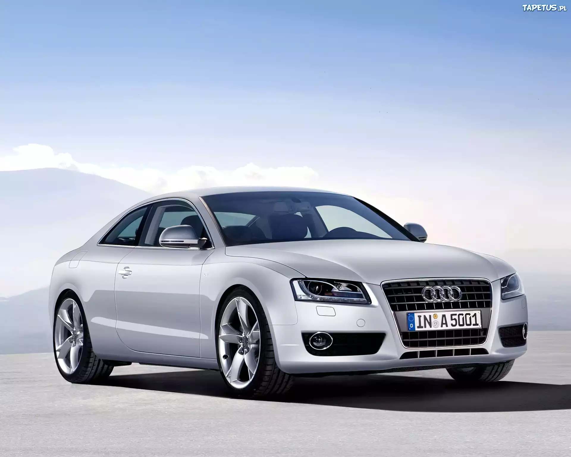 Audi A5, Halogeny