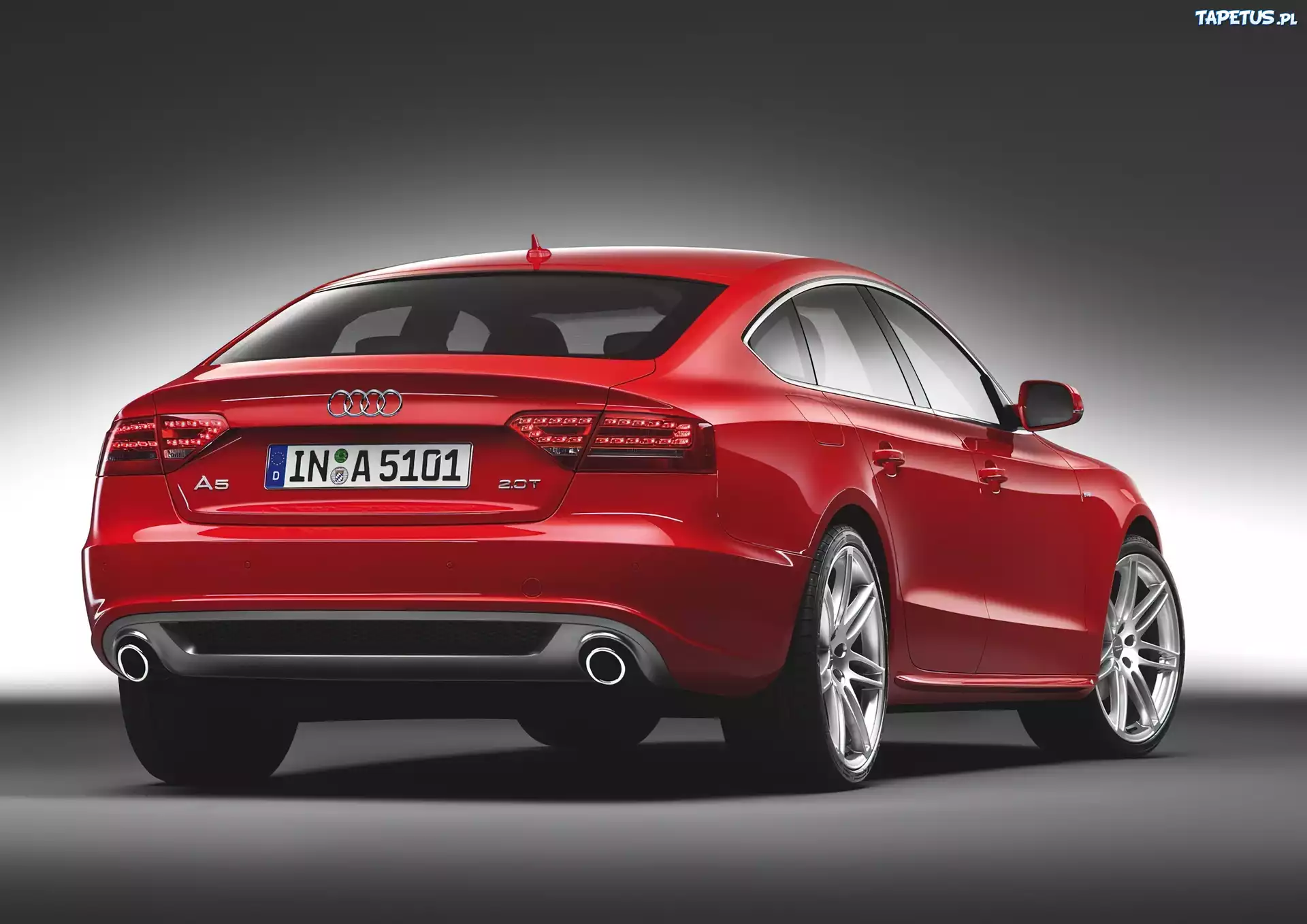 Czerwone, Audi A5, 2.0T