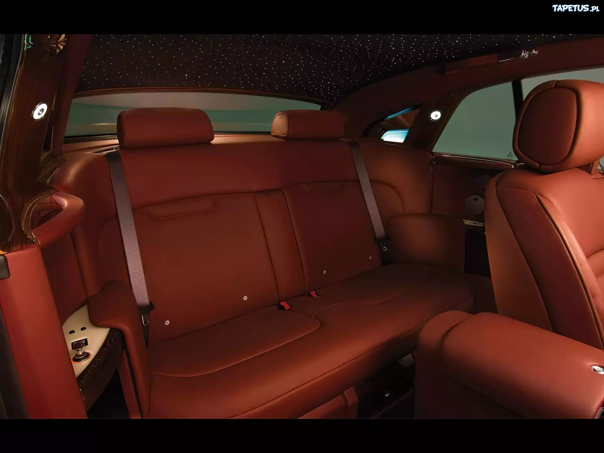 Rolls-Royce Phantom Coupe, Przestrzeń, Pasażerska