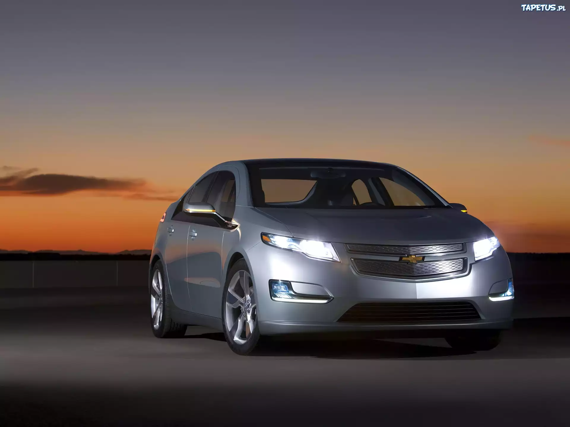 Chevrolet Volt, Ksenony