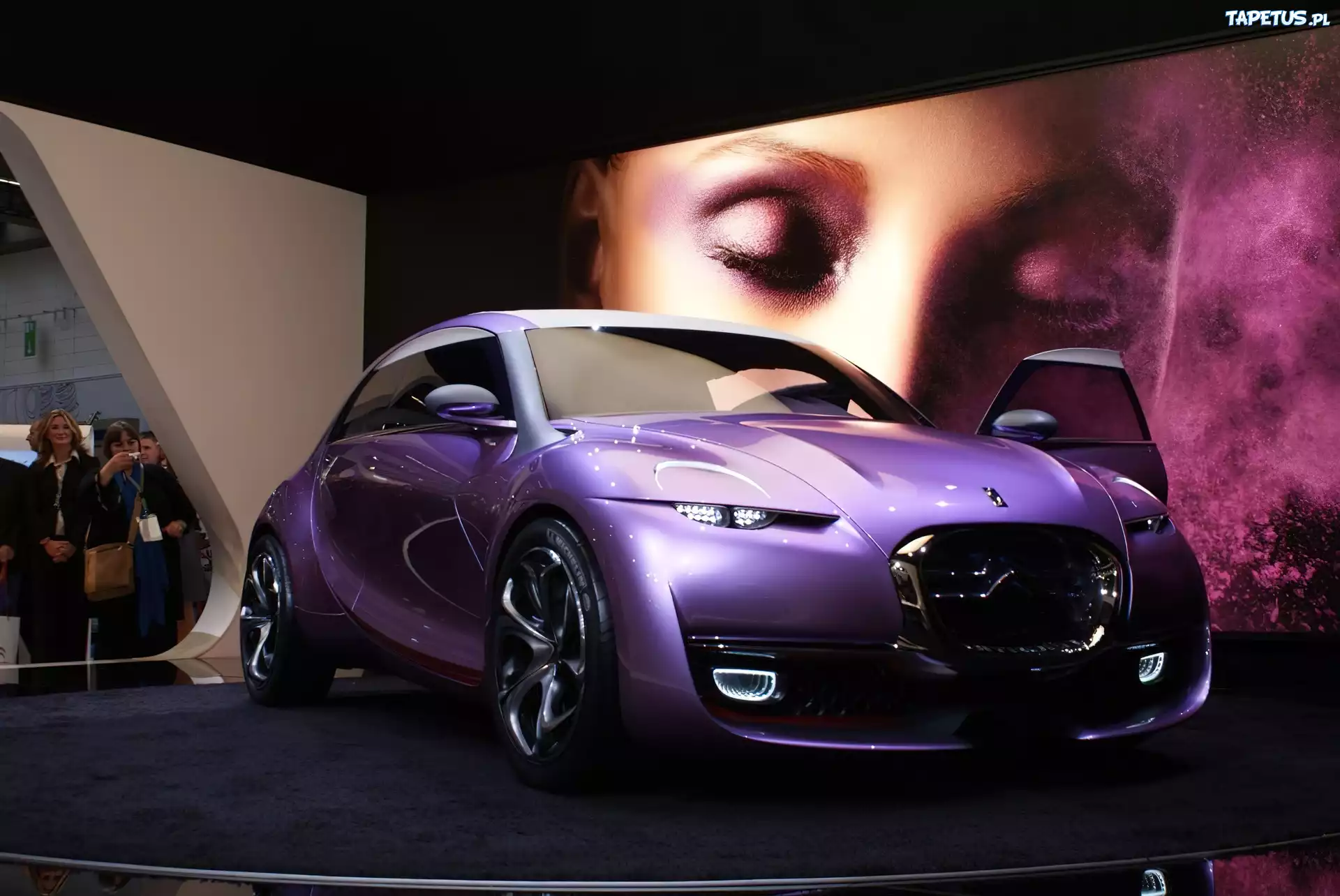 Prezentacja, Citroen Revolte