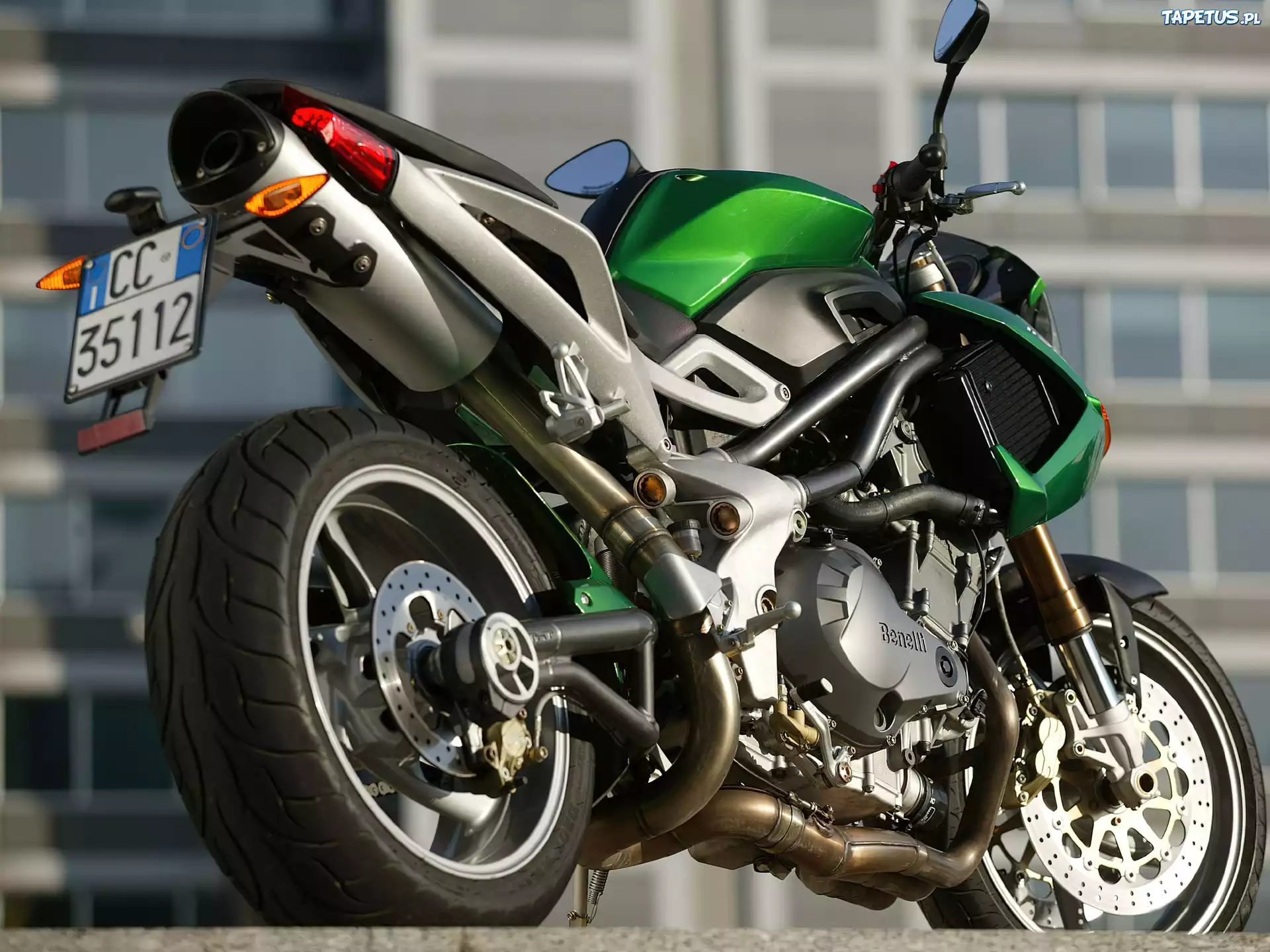 Benelli TNT 1130, Akcesoryjne, Kierunkowskazy