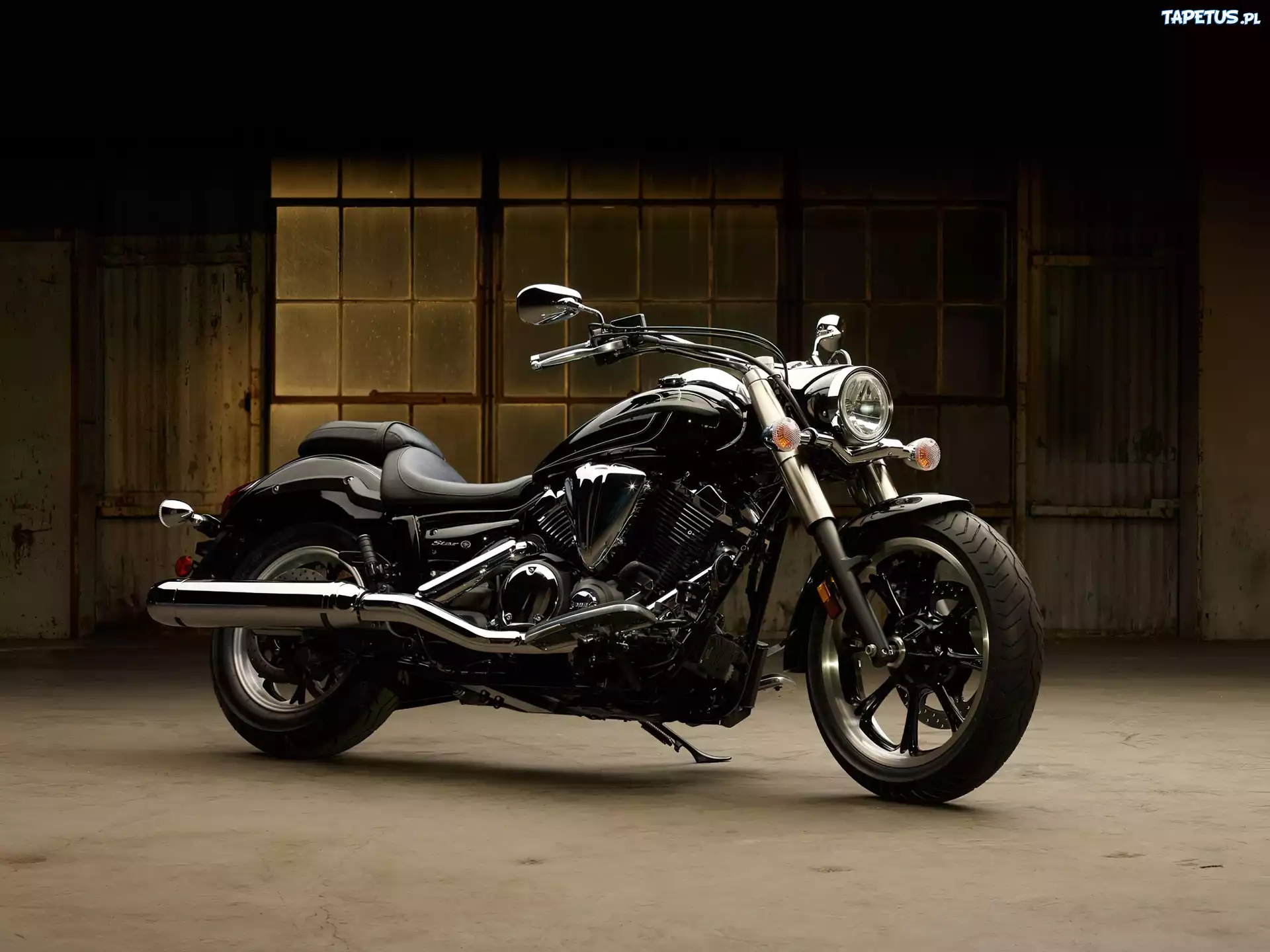 Yamaha V-Star 950