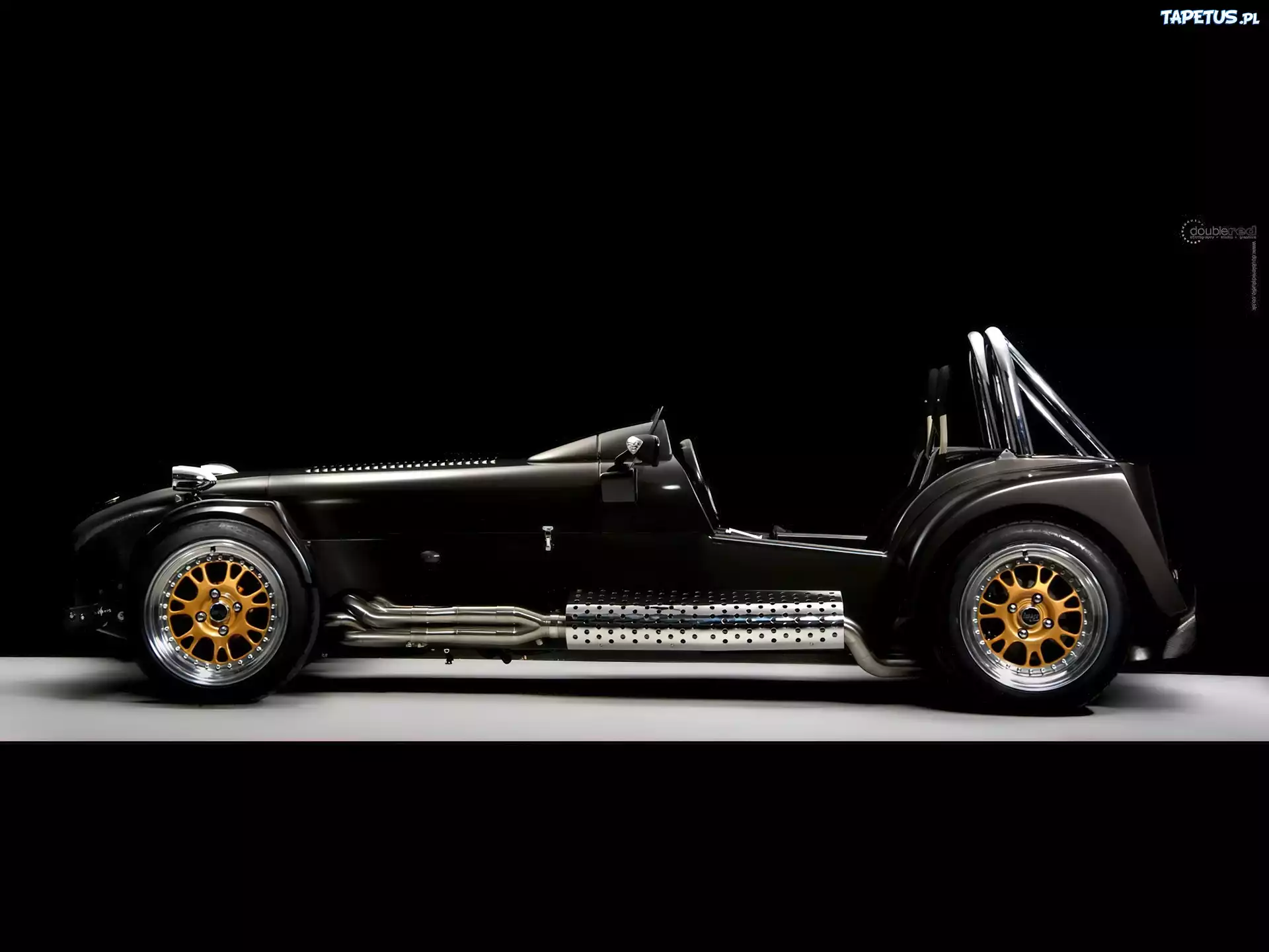 Caterham Seria R, Układ, Wydechowy