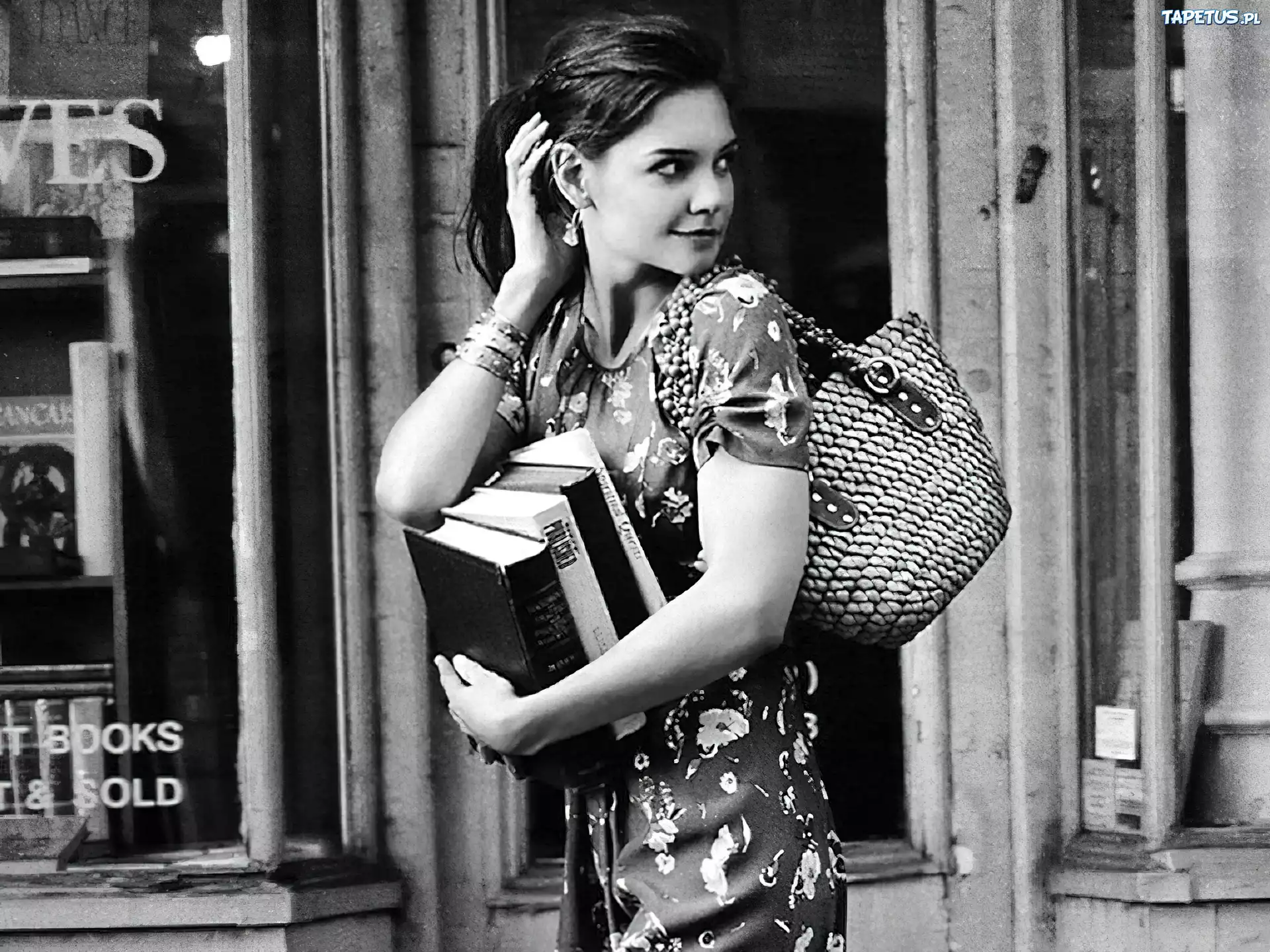 Katie Holmes, książki, torebka