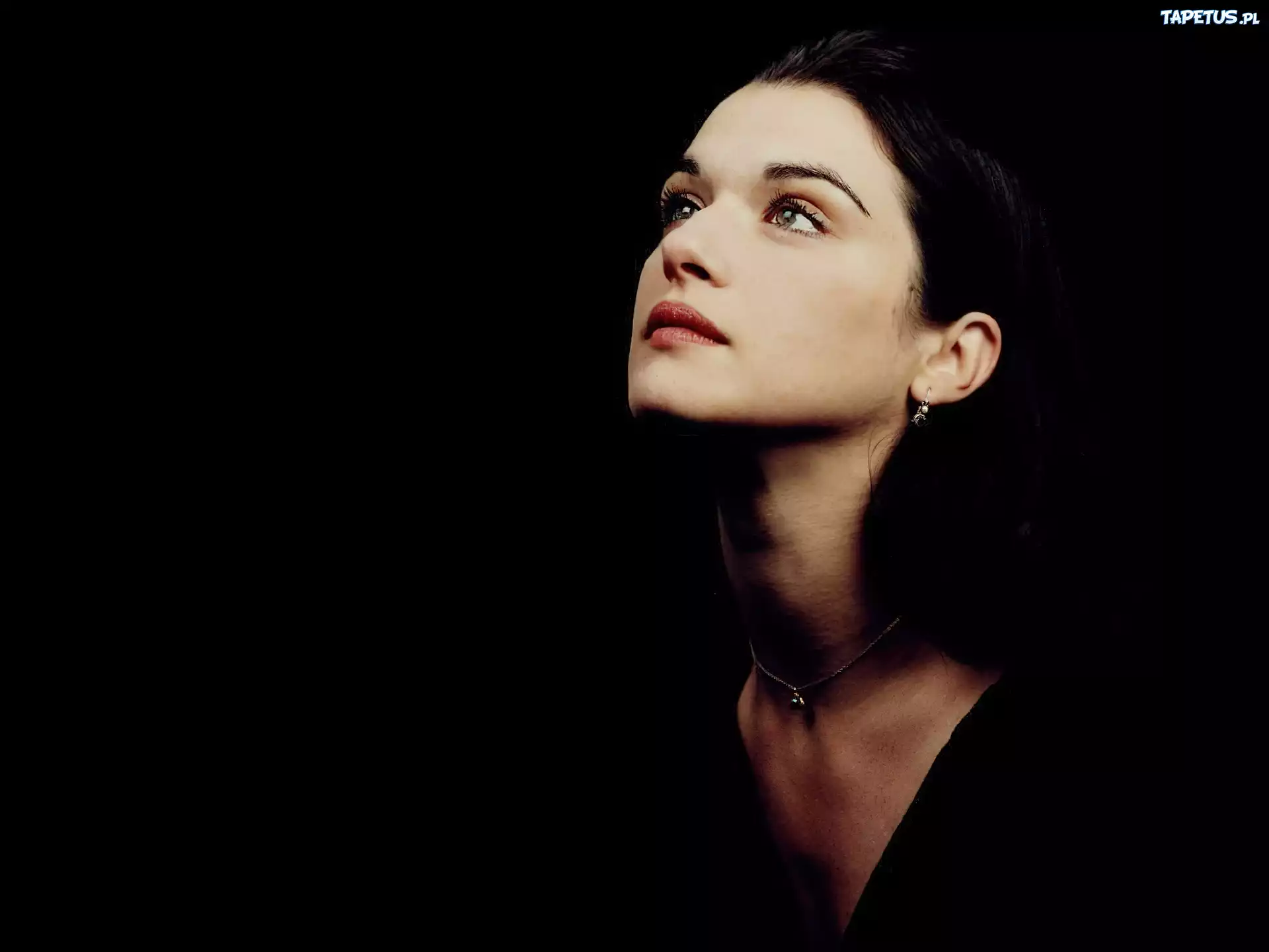 Rachel Weisz, Buzia