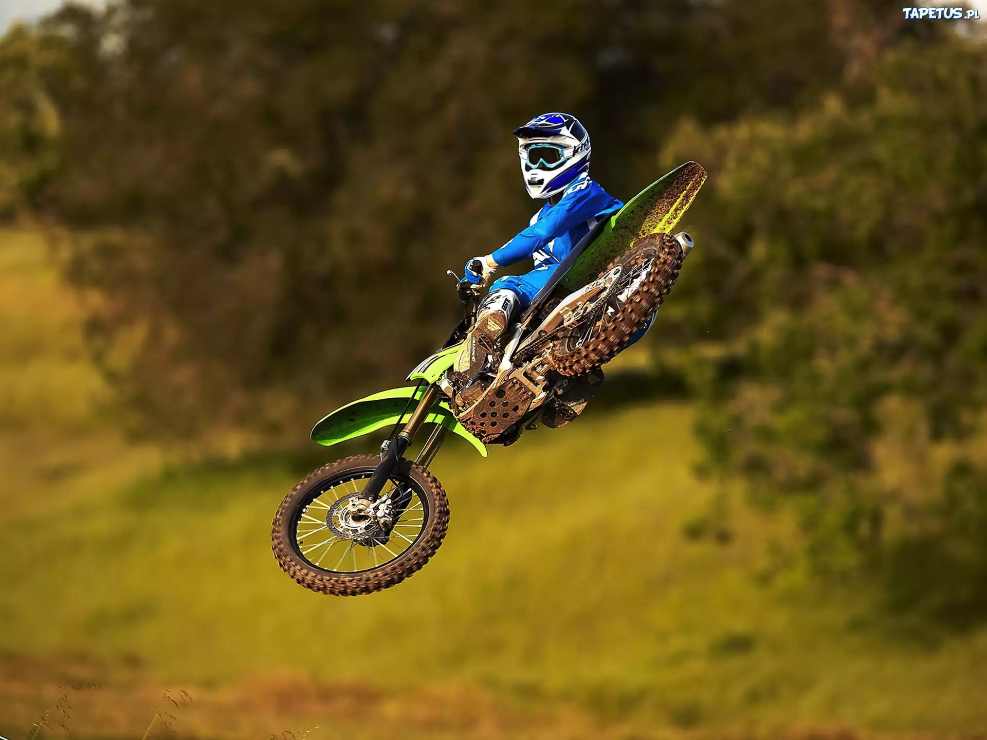 Kawasaki KX250F, Skok, Opona