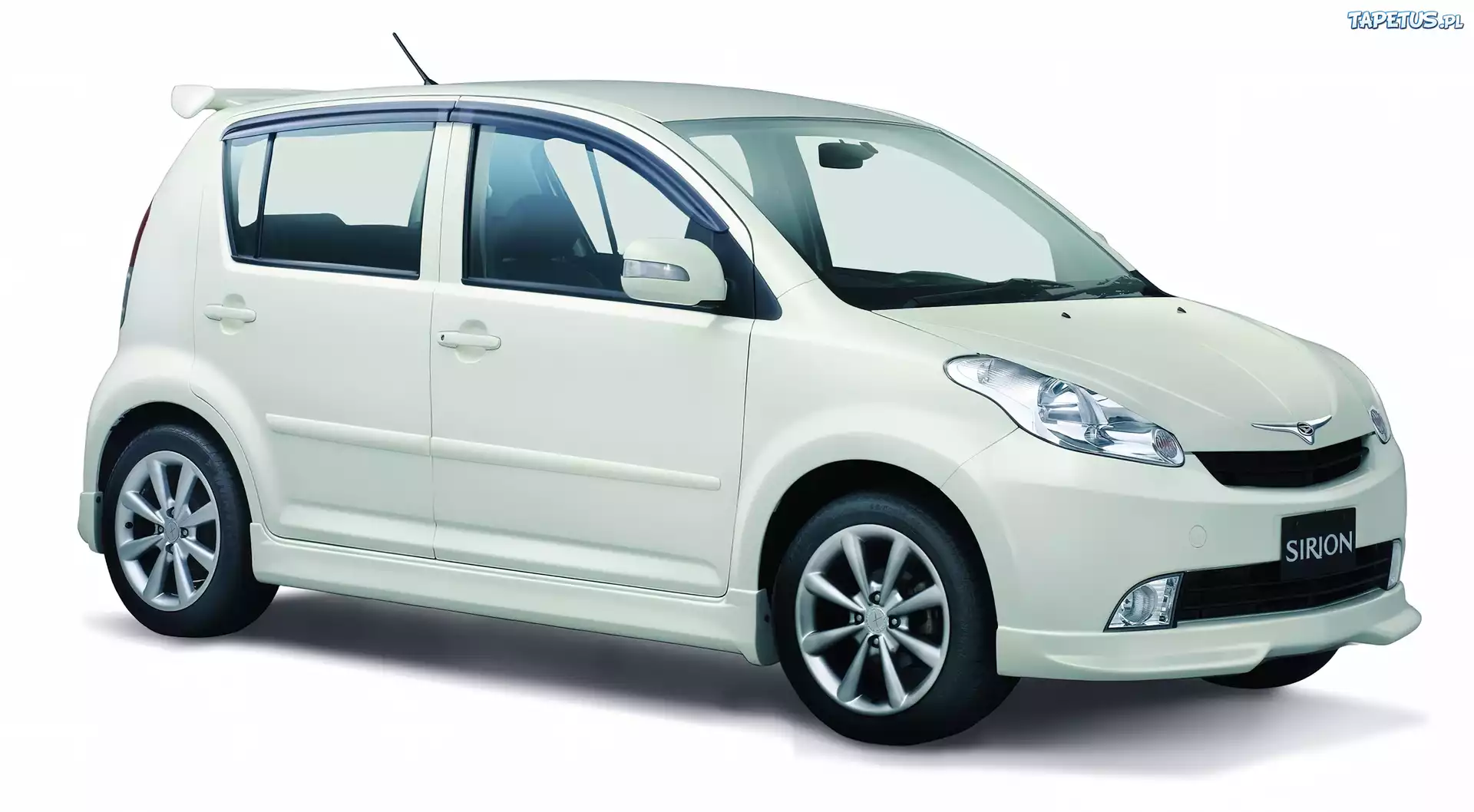 Białe, Daihatsu Sirion, Spojler