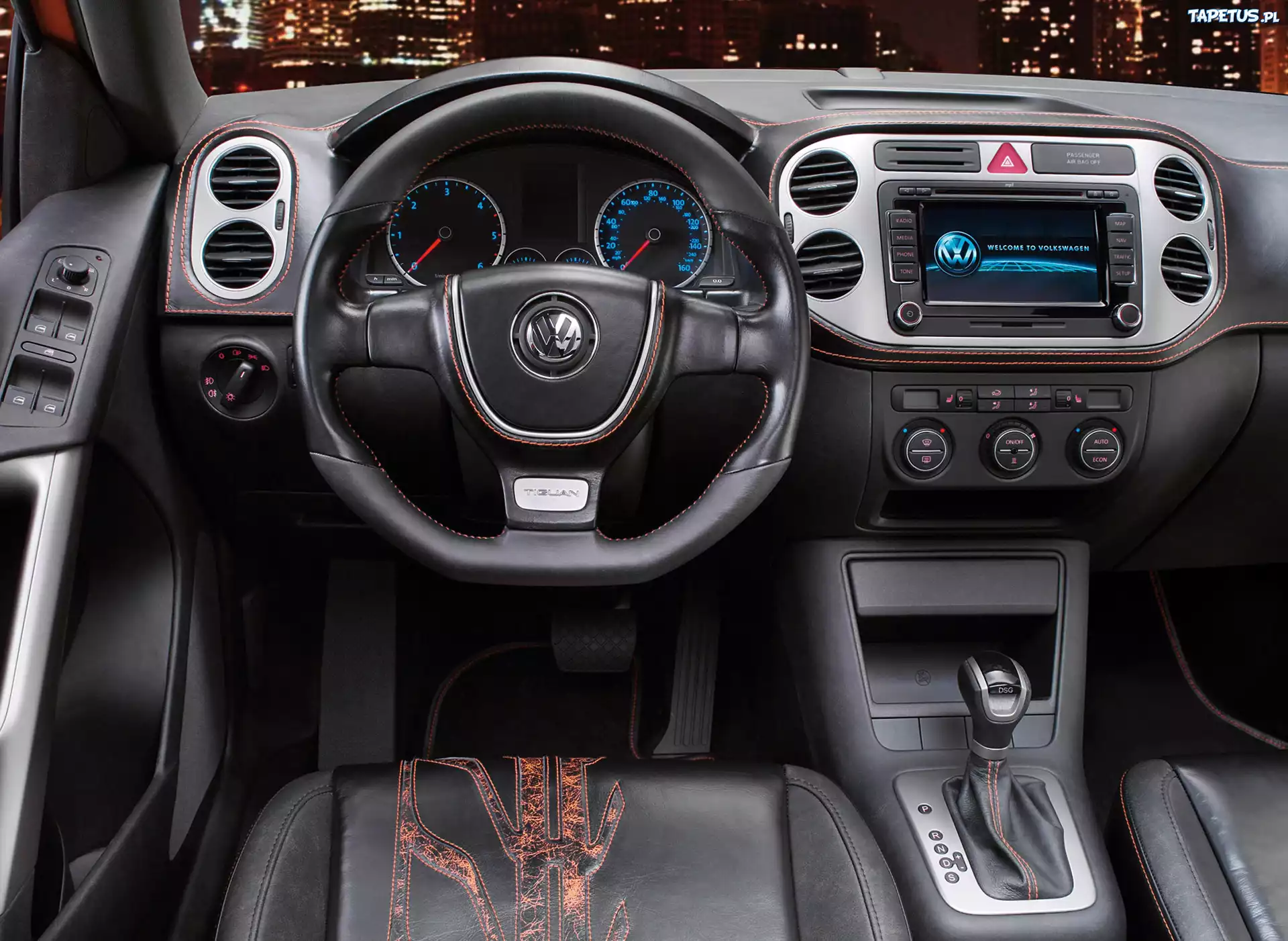 Volkswagen Tiguan, Spłaszczona, Kierownica