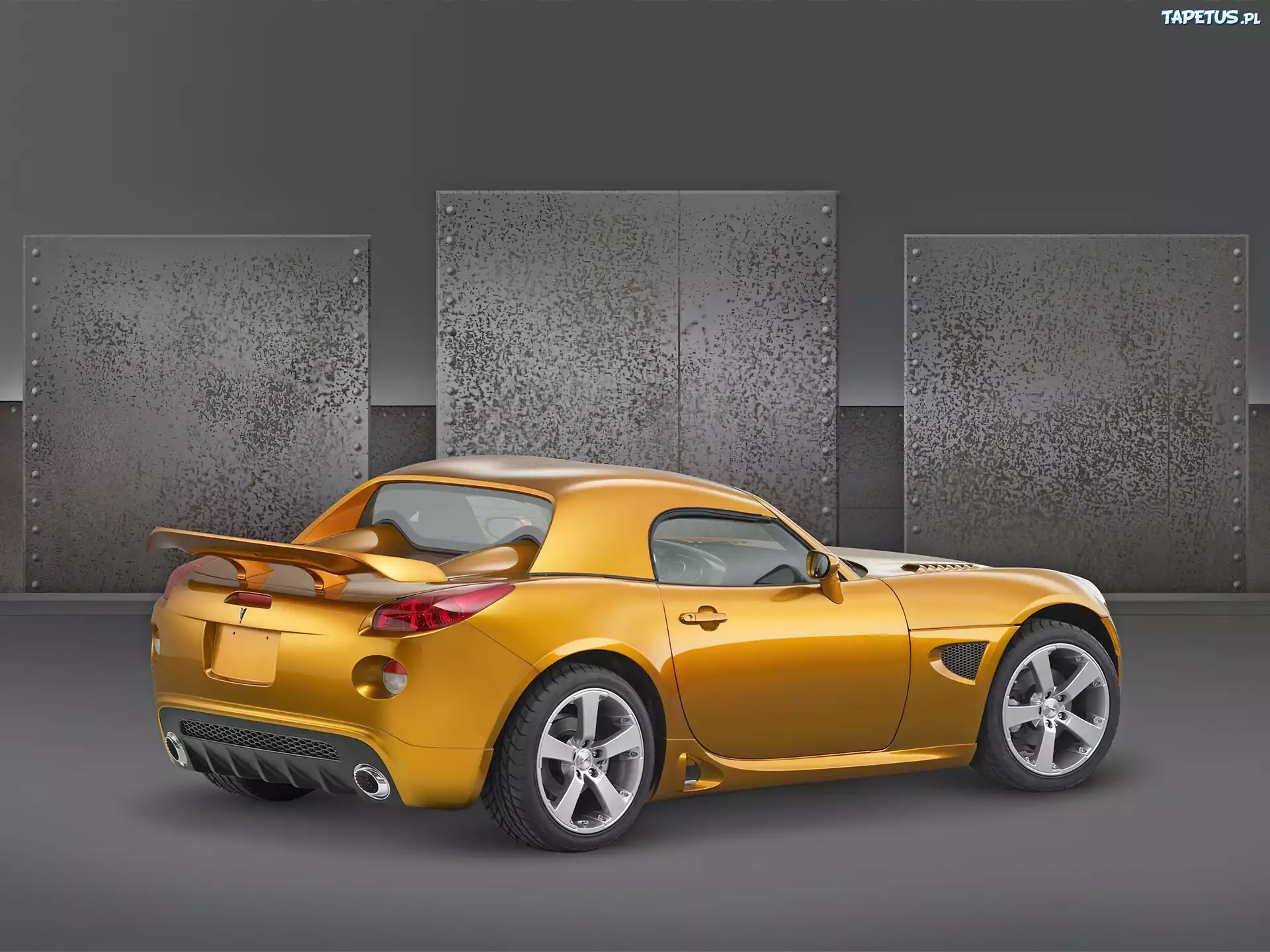 Pontiac Solstice, Spojler