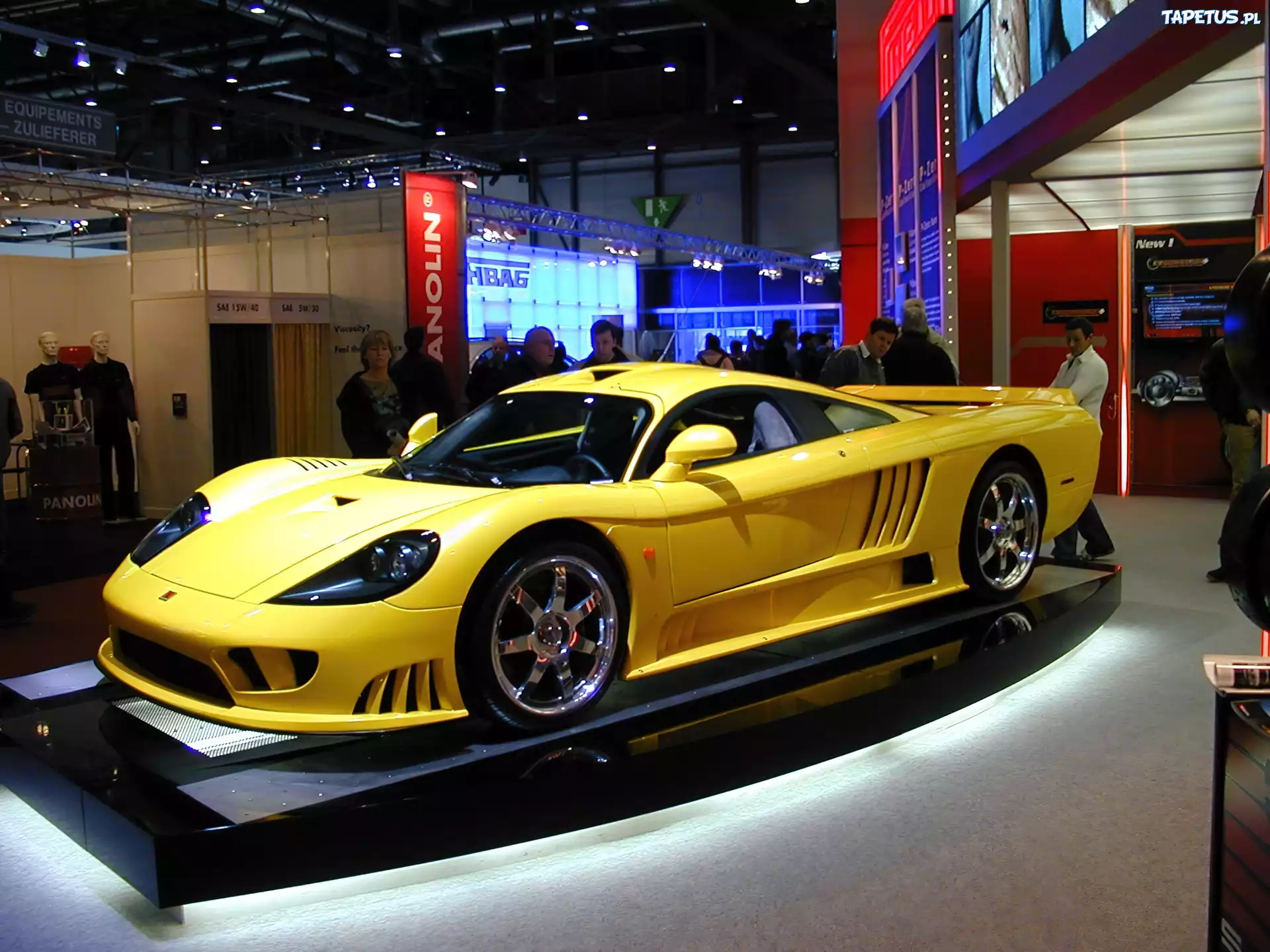 Saleen S7, Debiut, Na, Wystawie