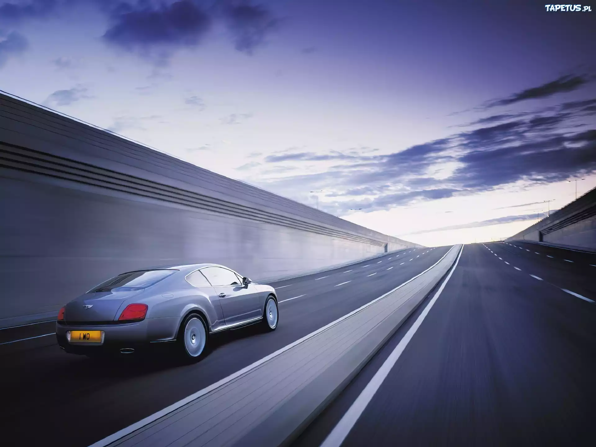 Bentley Continental GT, Autostrada