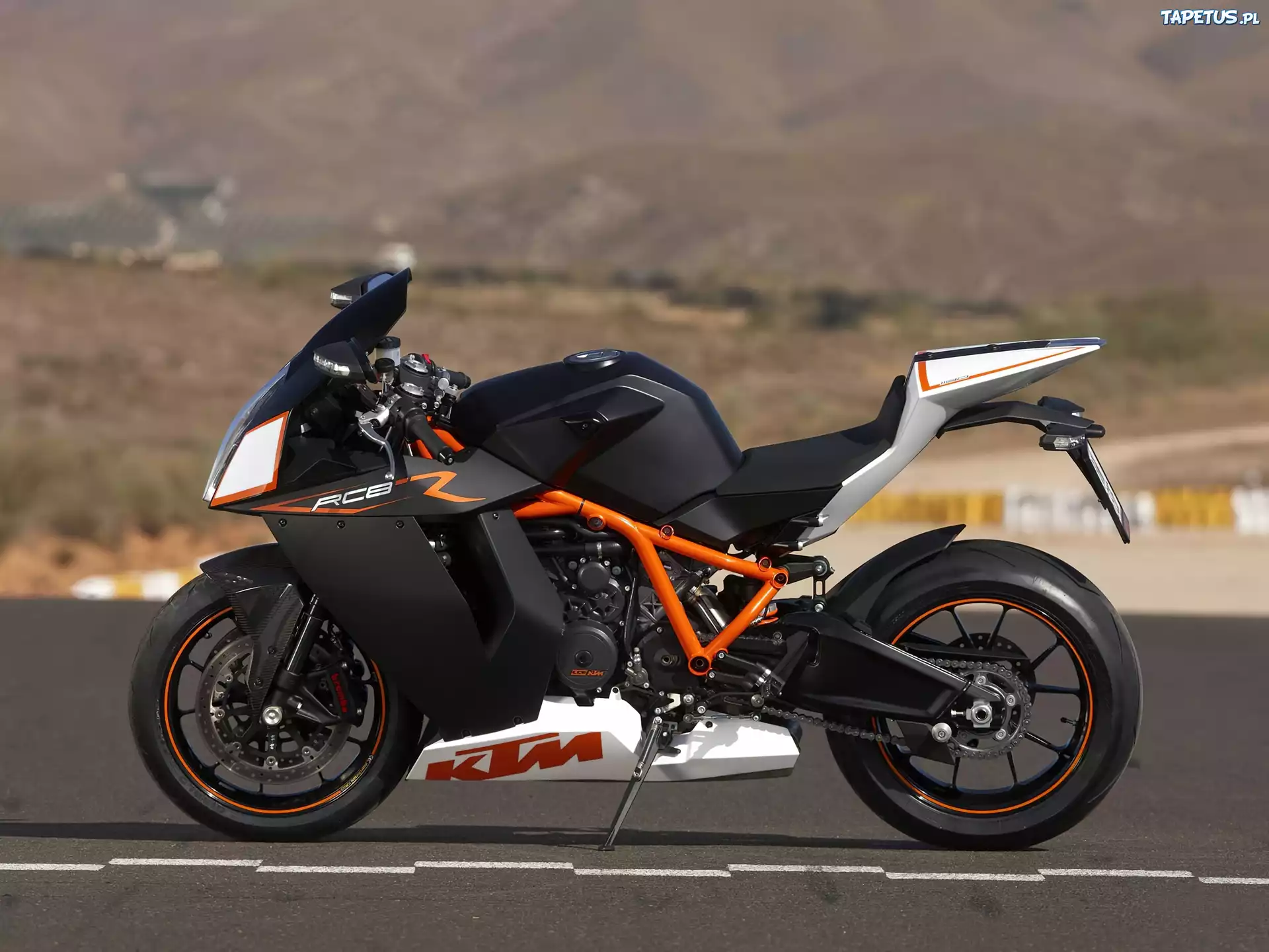 KTM RC8, Pomarańczowa, Rama